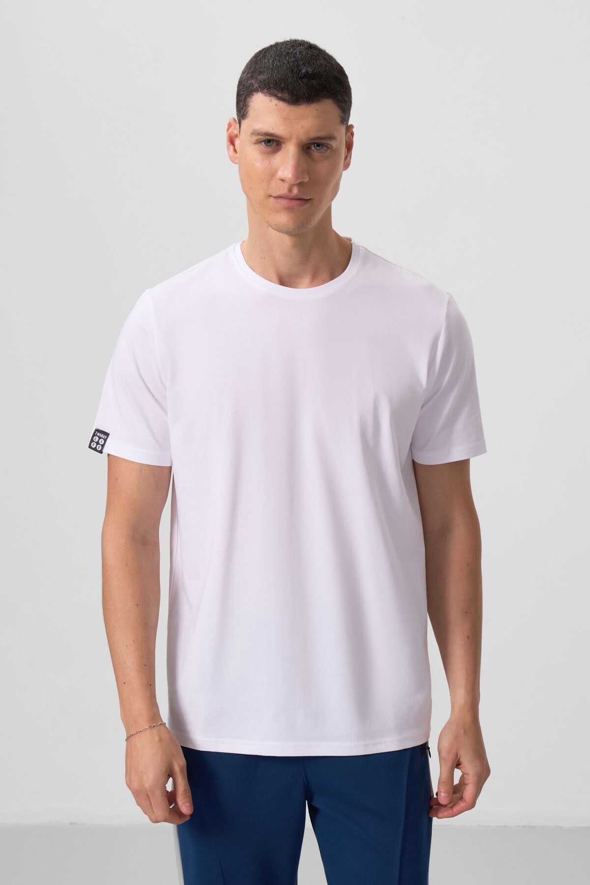 Beyaz Erkek Basic Kısa Kol Standart Kalıp O Yaka T-shirt - 87911