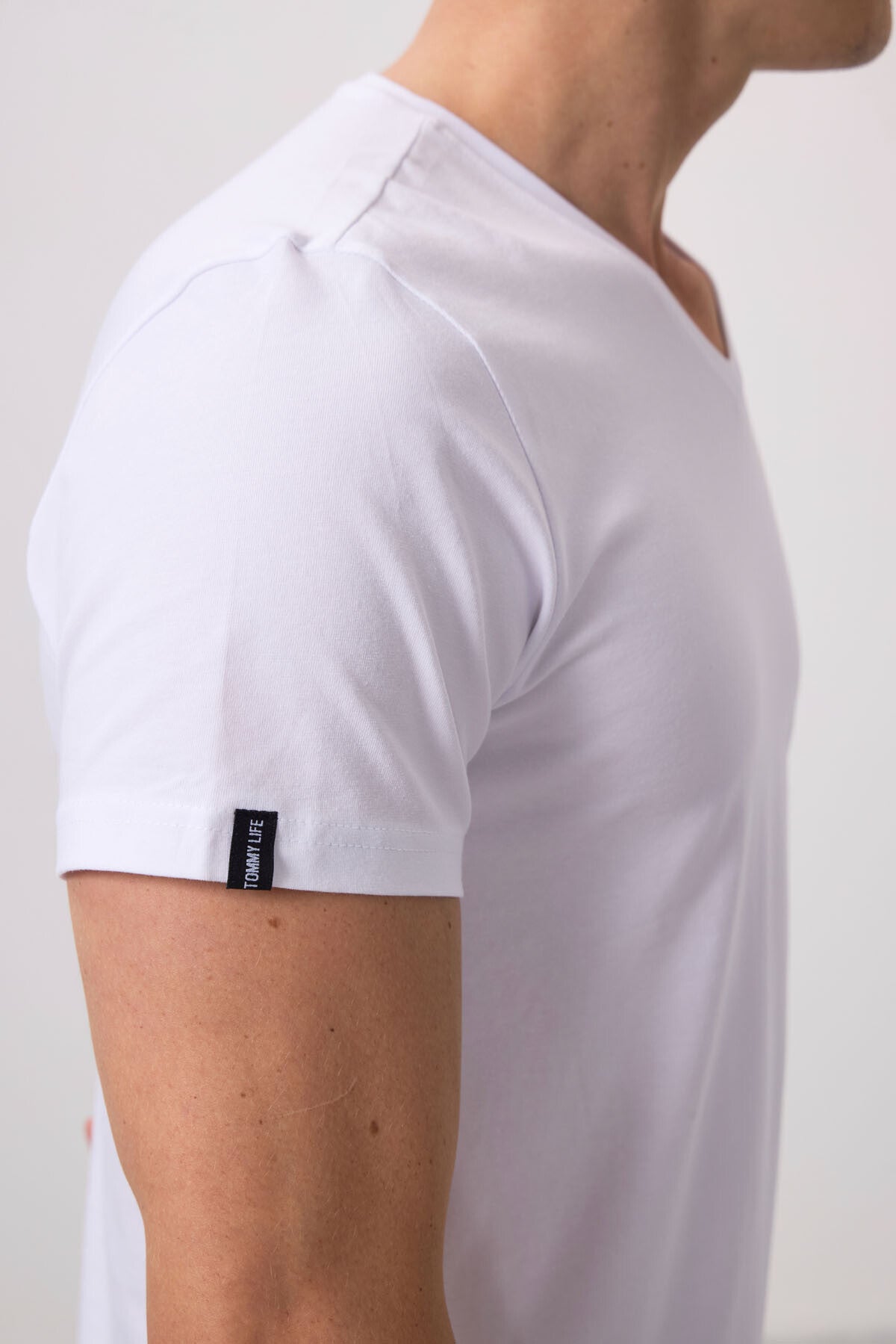 Beyaz Basic Kısa Kol Standart Kalıp V Yaka Erkek T-Shirt - 87912