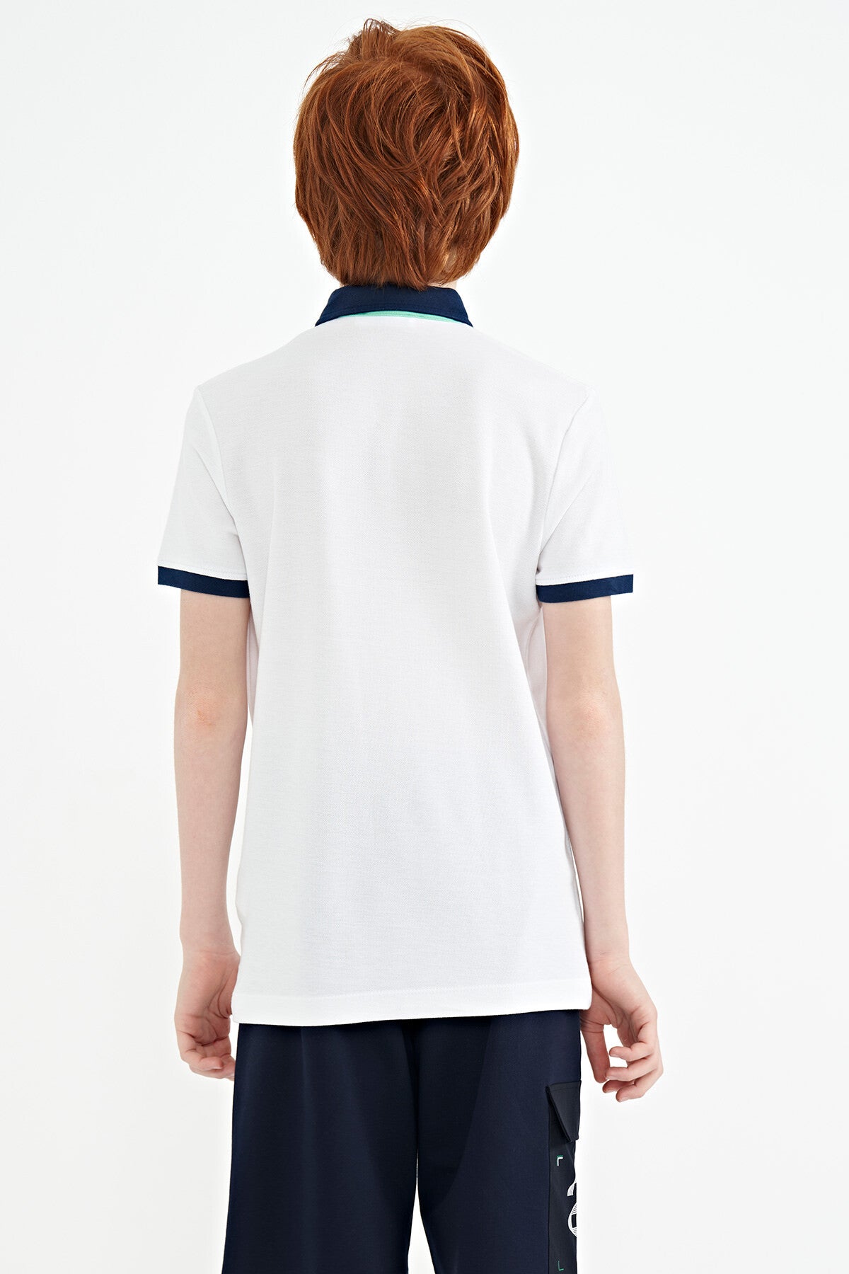 Beyaz Baskı Detaylı Standart Kalıp Polo Yaka Erkek Çocuk T-Shirt - 11140