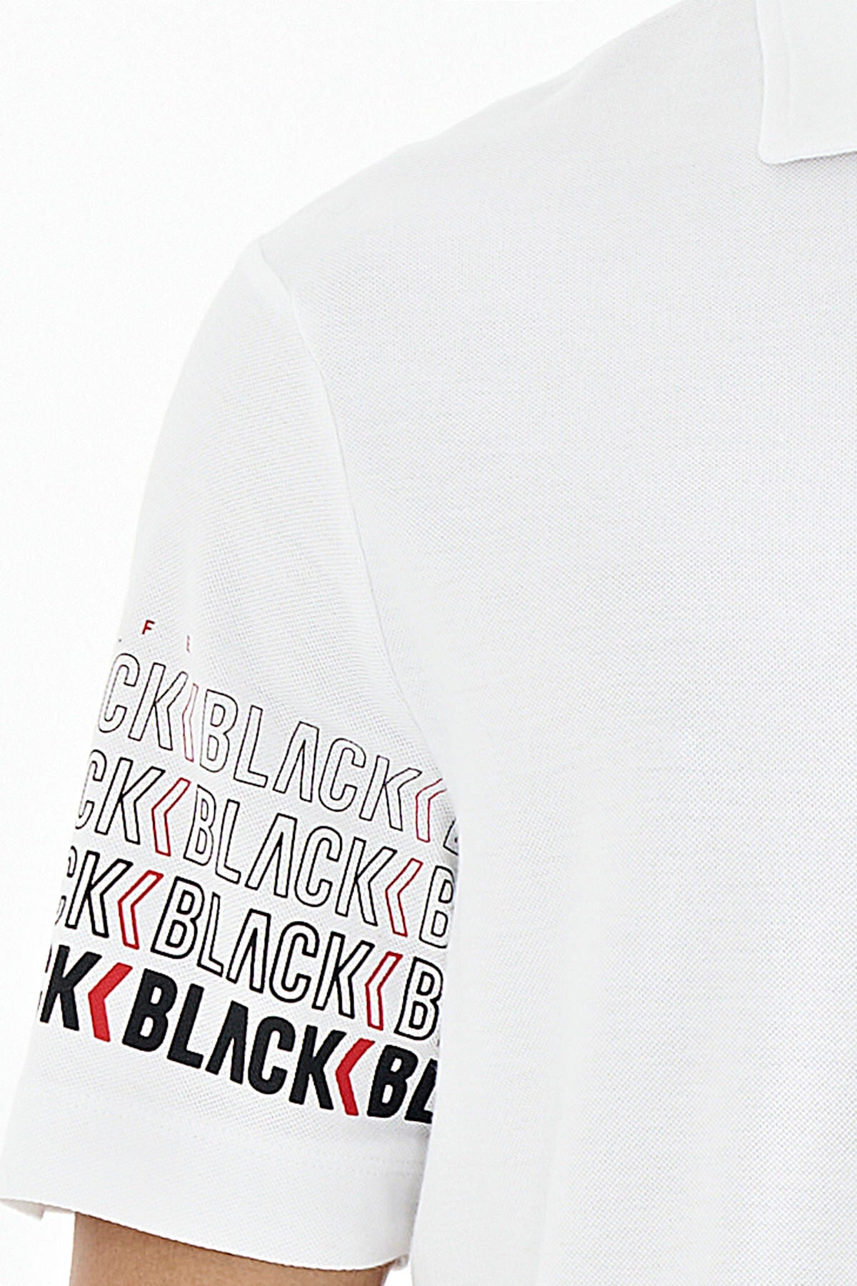 Beyaz Kol Baskı Detaylı Polo Yaka Standart Form Erkek T-shirt - 88240
