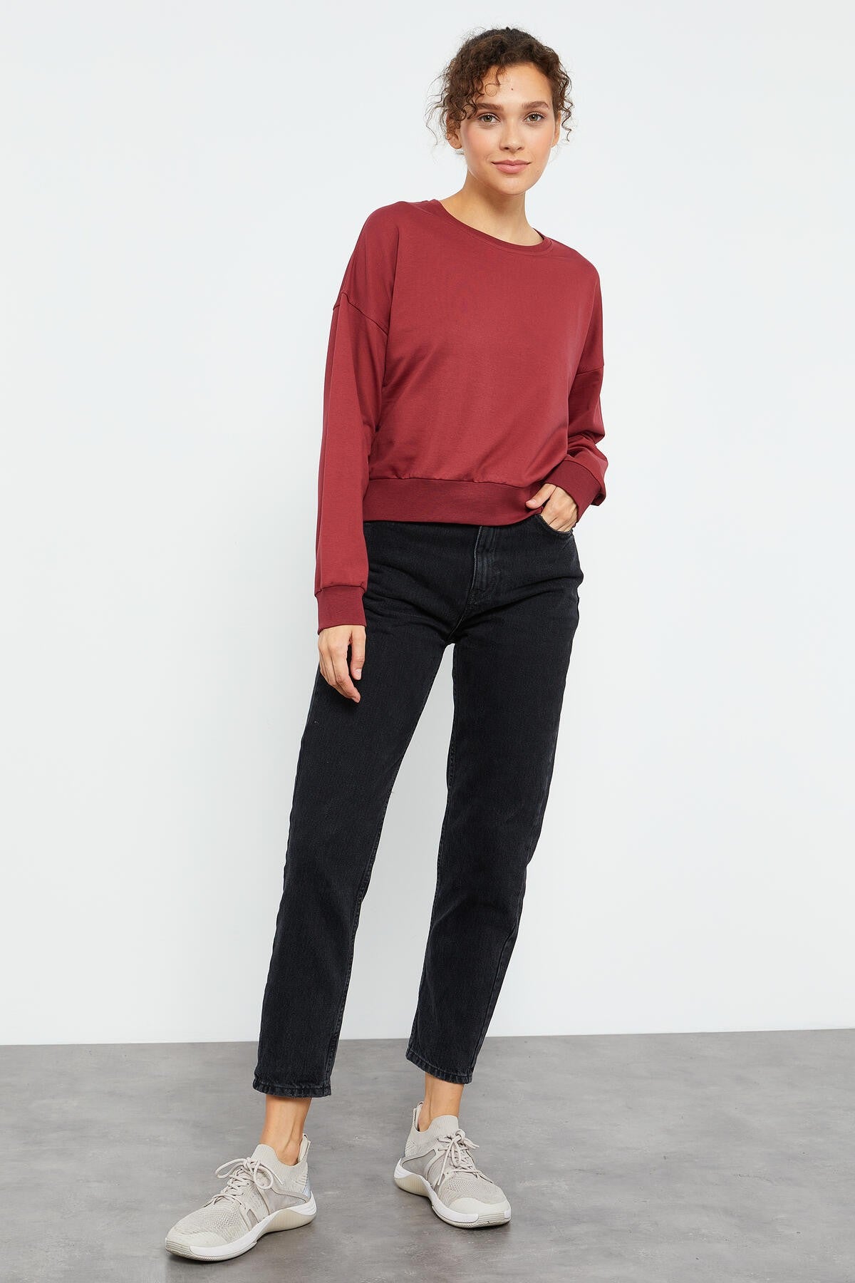 Bordo Basic Rahat Form O Yaka Kadın Sweatshirt - 97114