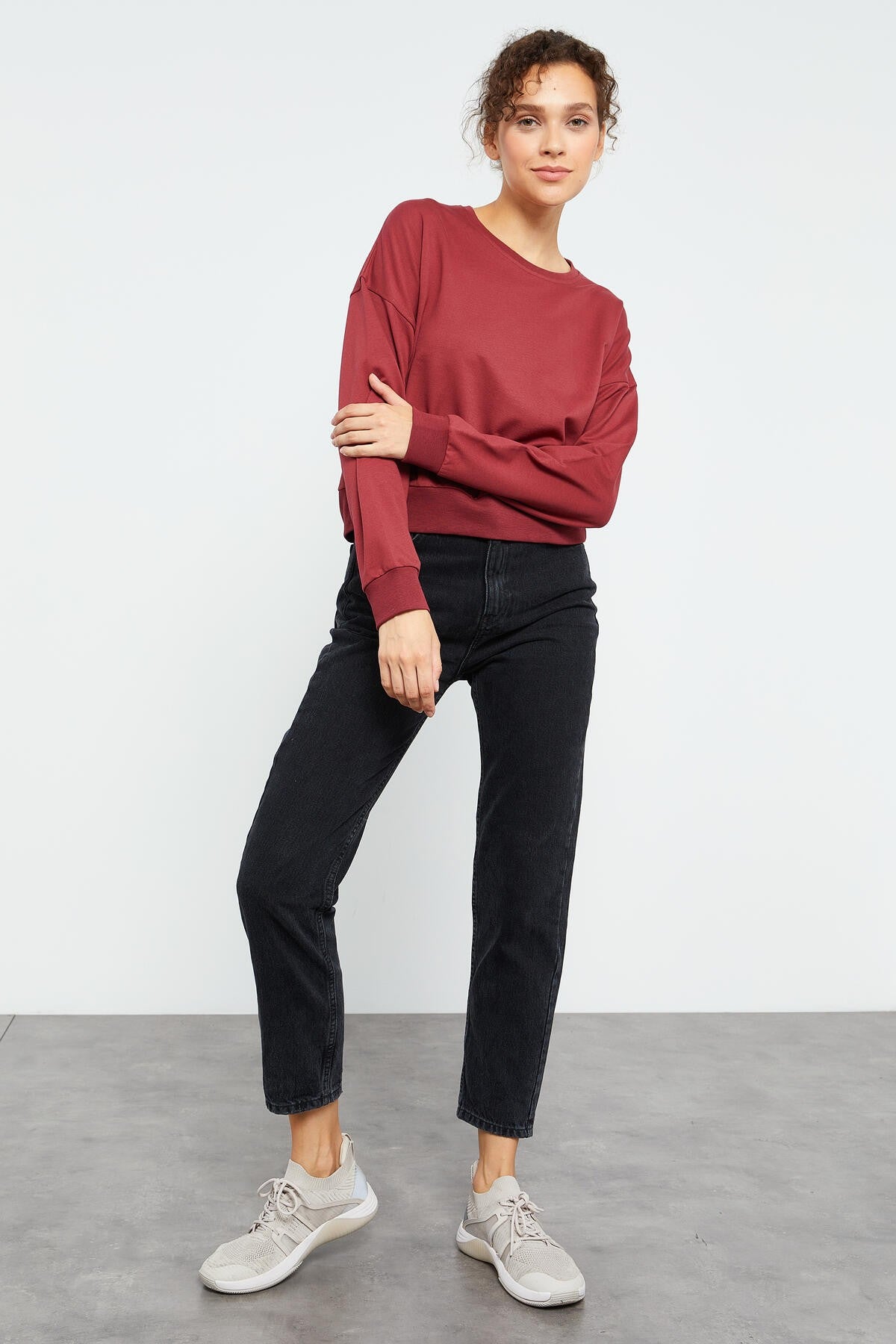 Bordo Basic Rahat Form O Yaka Kadın Sweatshirt - 97114