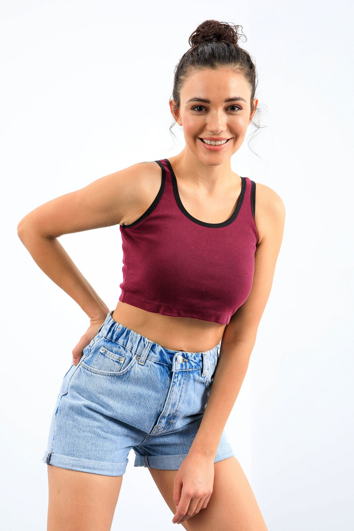 Bordo Basic Sıfır Kol Dar Kalıp U Yaka Kadın Crop Top Atlet - 97162