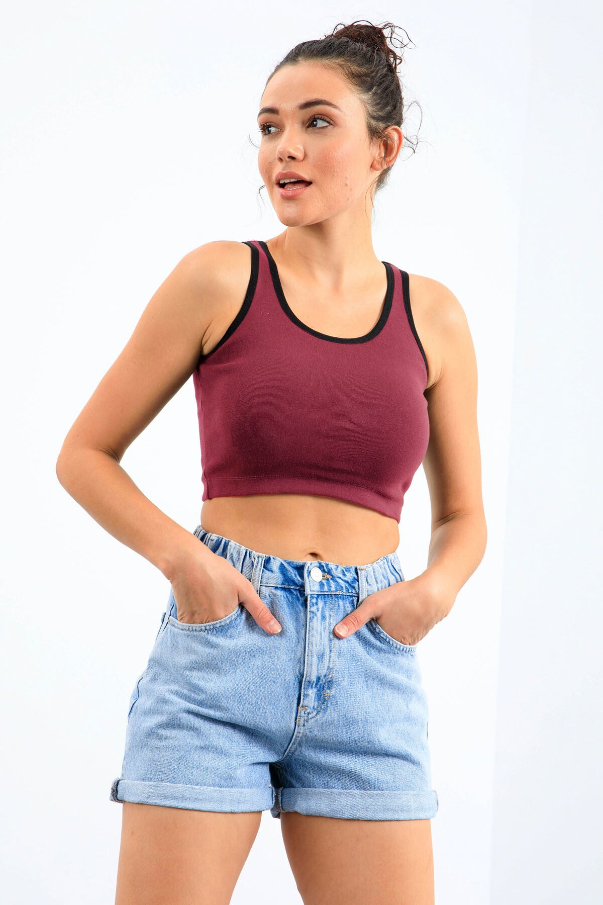 Bordo Basic Sıfır Kol Dar Kalıp U Yaka Kadın Crop Top Atlet - 97162