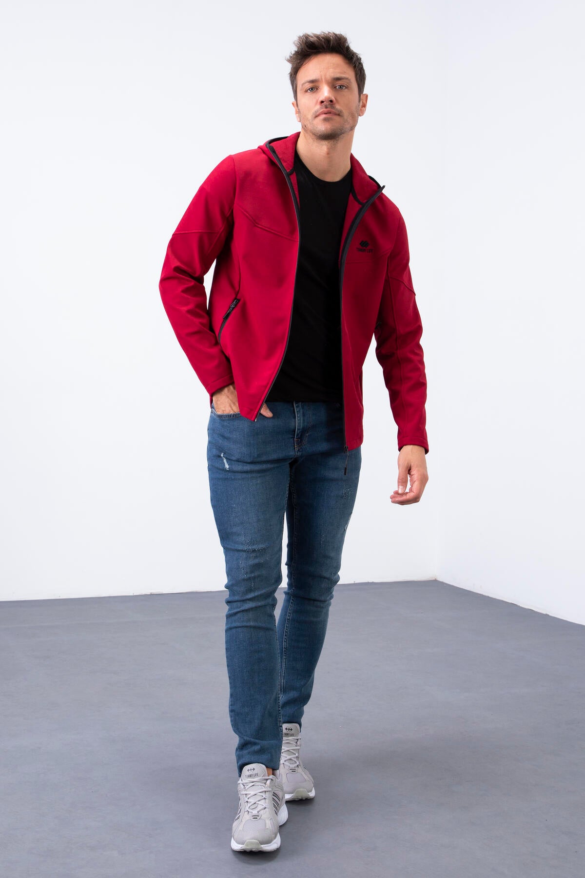 Bordo Fermuarlı Kapüşonlu Su ve Rüzgar Geçirmez Softshell Erkek Mont - 88051