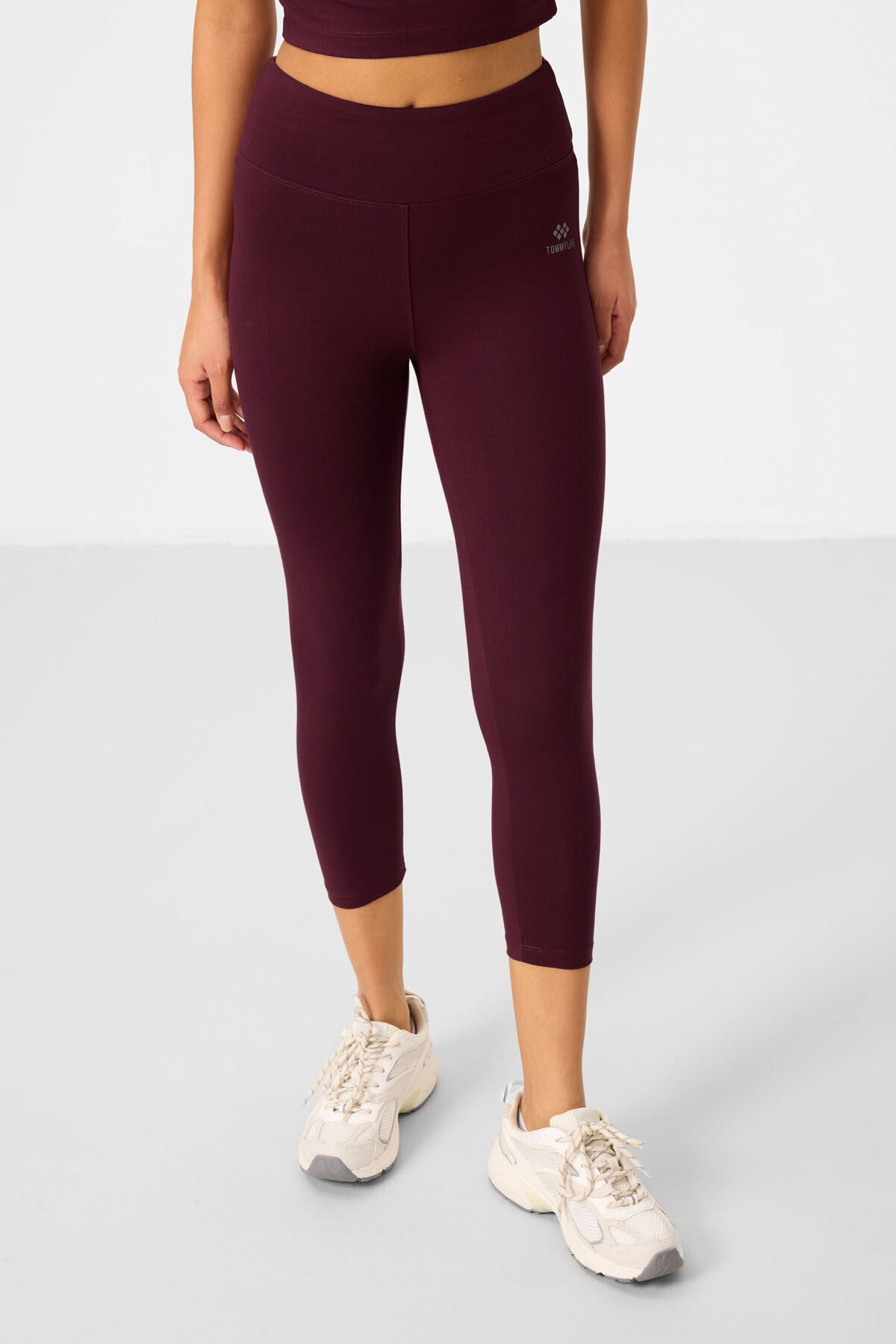 Bordo Yüksek Bel Kapri-Crop T-Shirt Slim Fit Kadın Tayt Takım - 95285