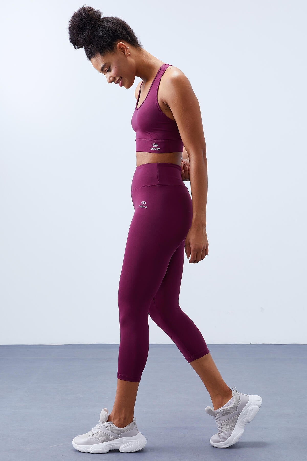 Bordo Yüksek Bel Toparlayıcı Çapraz Sırt Detaylı Slim Fit Kadın Tayt Takım - 95283