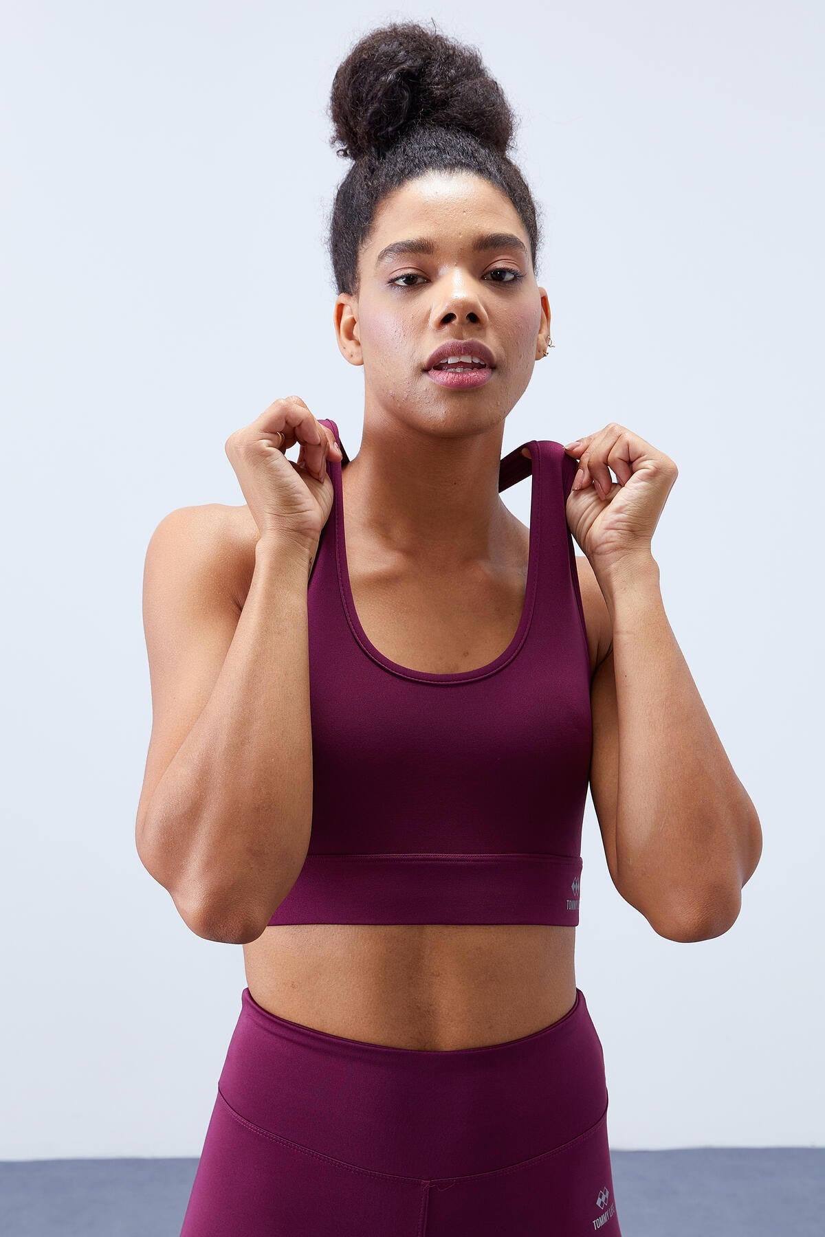 Bordo Yüksek Bel Toparlayıcı Çapraz Sırt Detaylı Slim Fit Kadın Tayt Takım - 95283