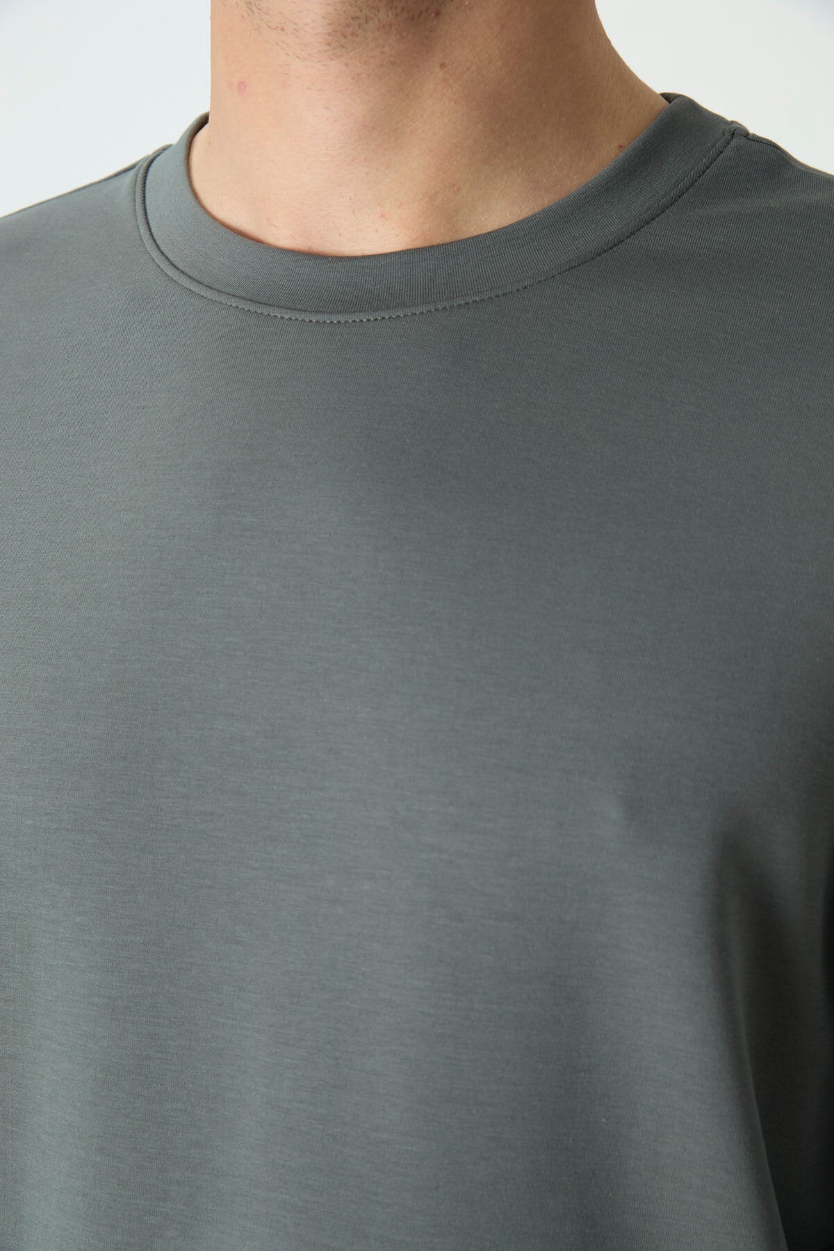 Çağla Basic O Yaka Rahat Form Erkek Sweatshirt - 88053