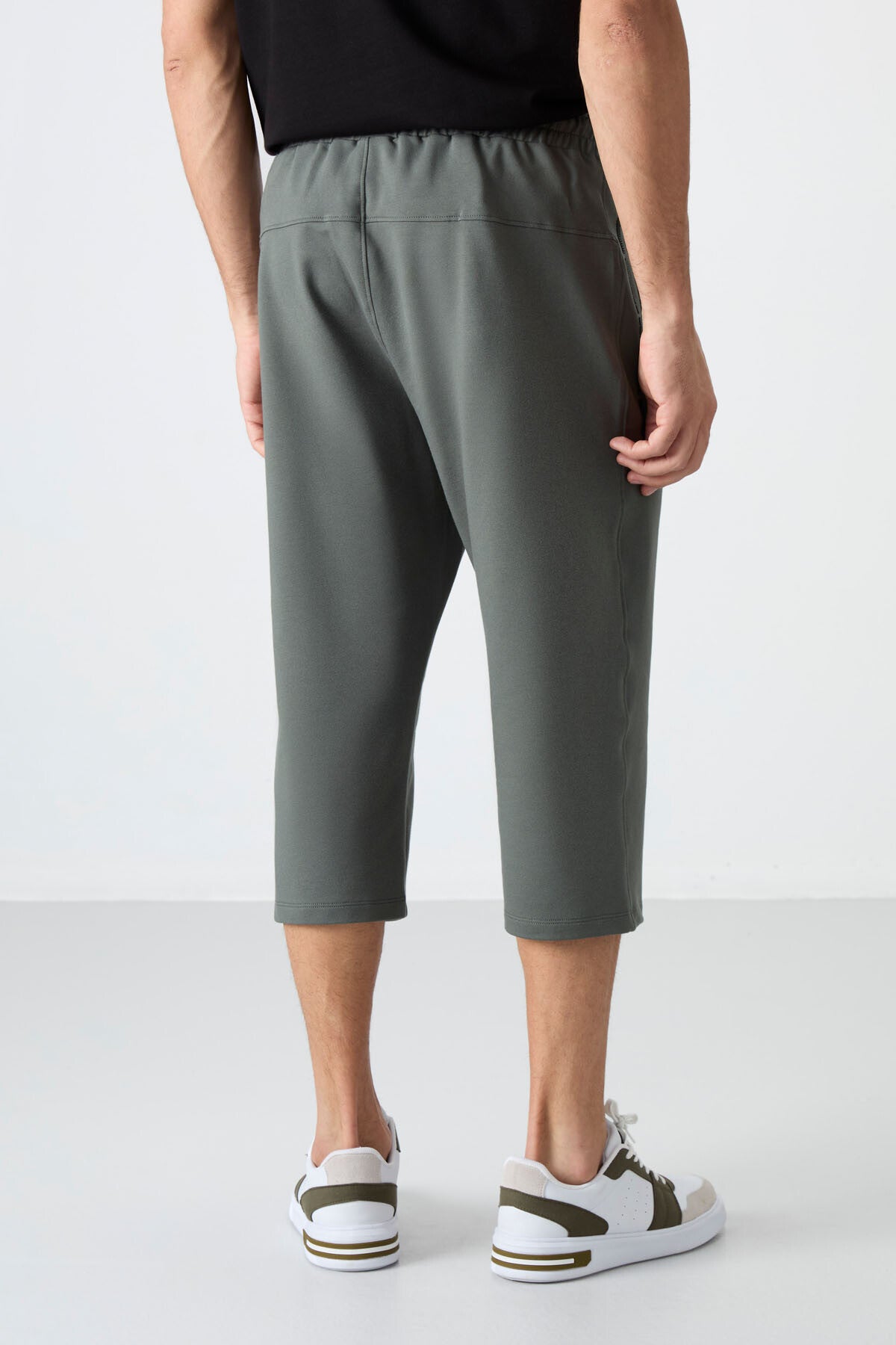 Çağla Fermuar Cepli Standart Kalıp Klasik Paça Erkek Kapri - 83091