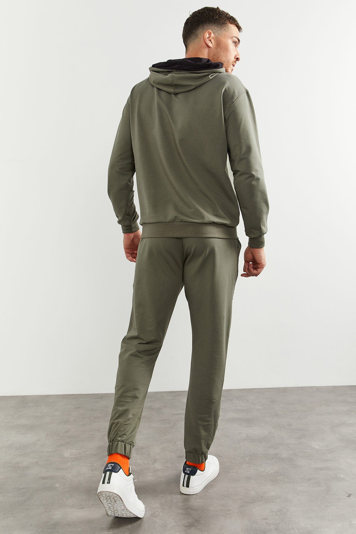 Çağla Kapüşonlu Kanguru Cep Lastik Paça Erkek Oversize Eşofman Takımı - 85117