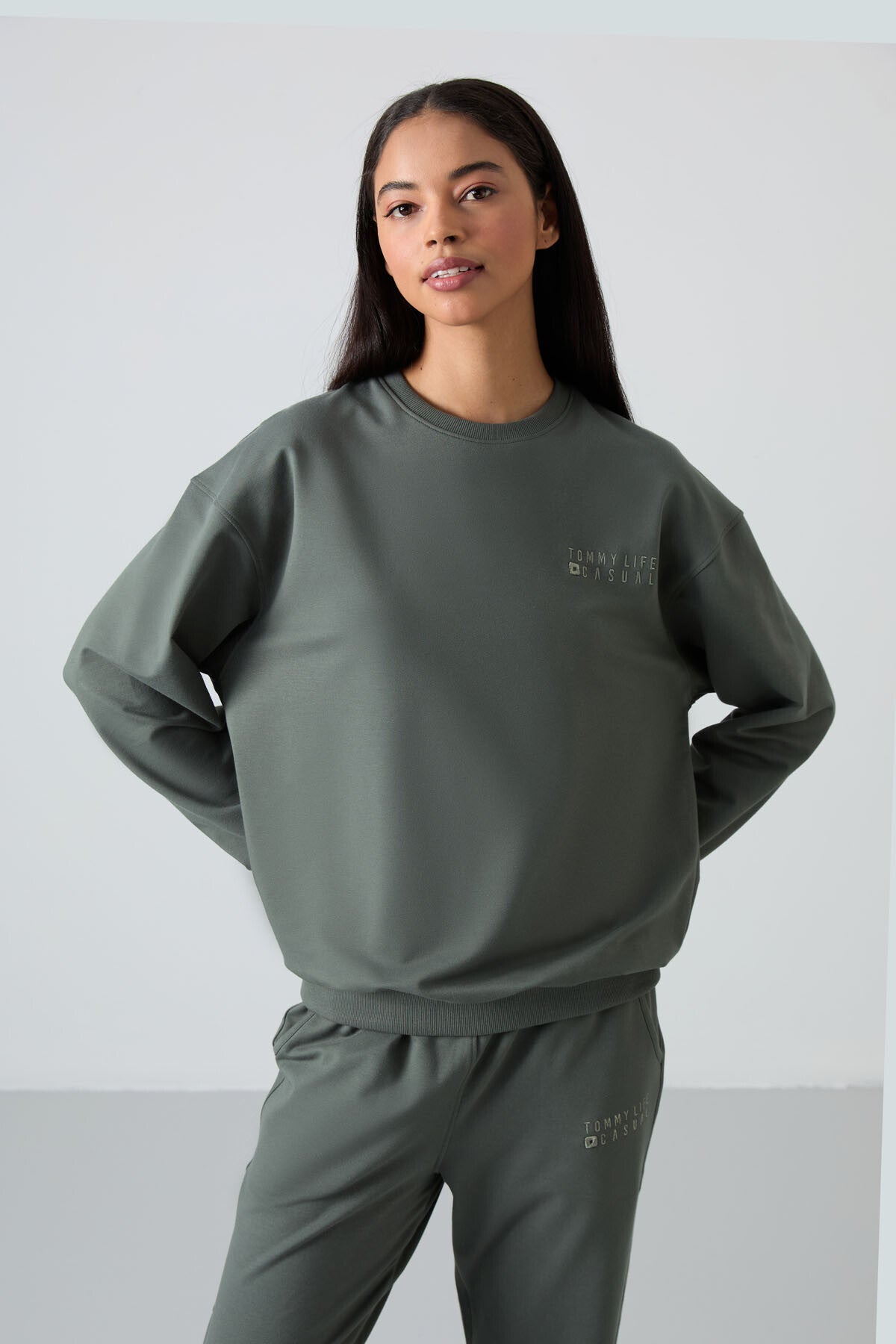 Çağla Basic Pamuklu O Yaka Oversize Lastik Paça Kadın Eşofman Takım - 95287