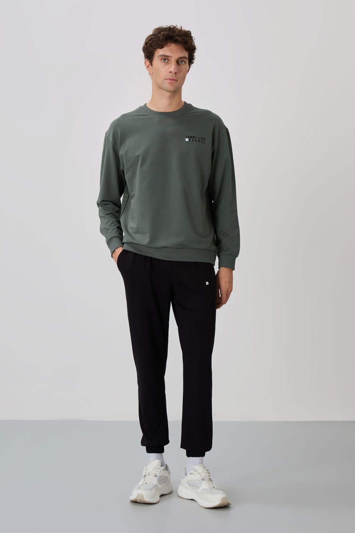 Çağla - Siyah Casual O Yaka Lastik Paça Pamuklu Erkek Oversize Eşofman Takımı - 85120