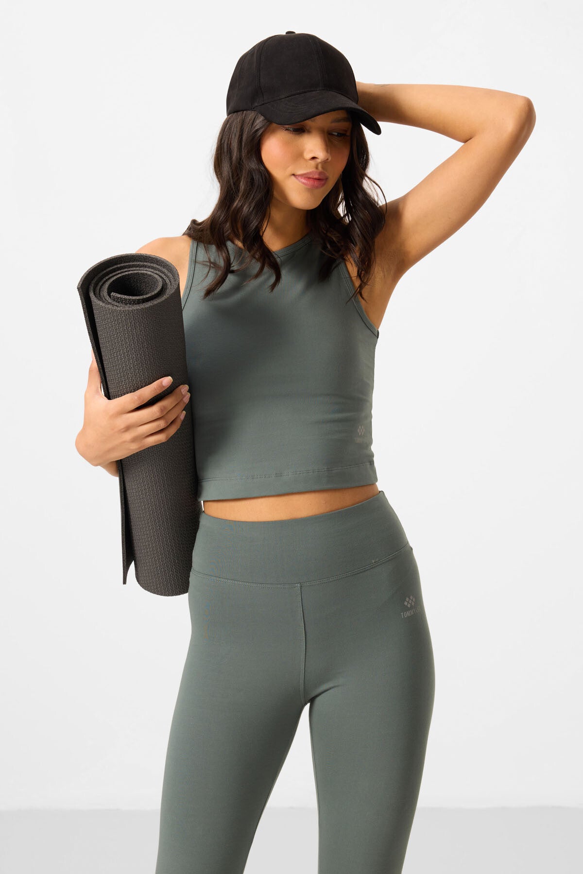 Çağla Yüksek Bel Kapri-Crop Atlet Slim Fit Kadın Tayt Takım - 95284