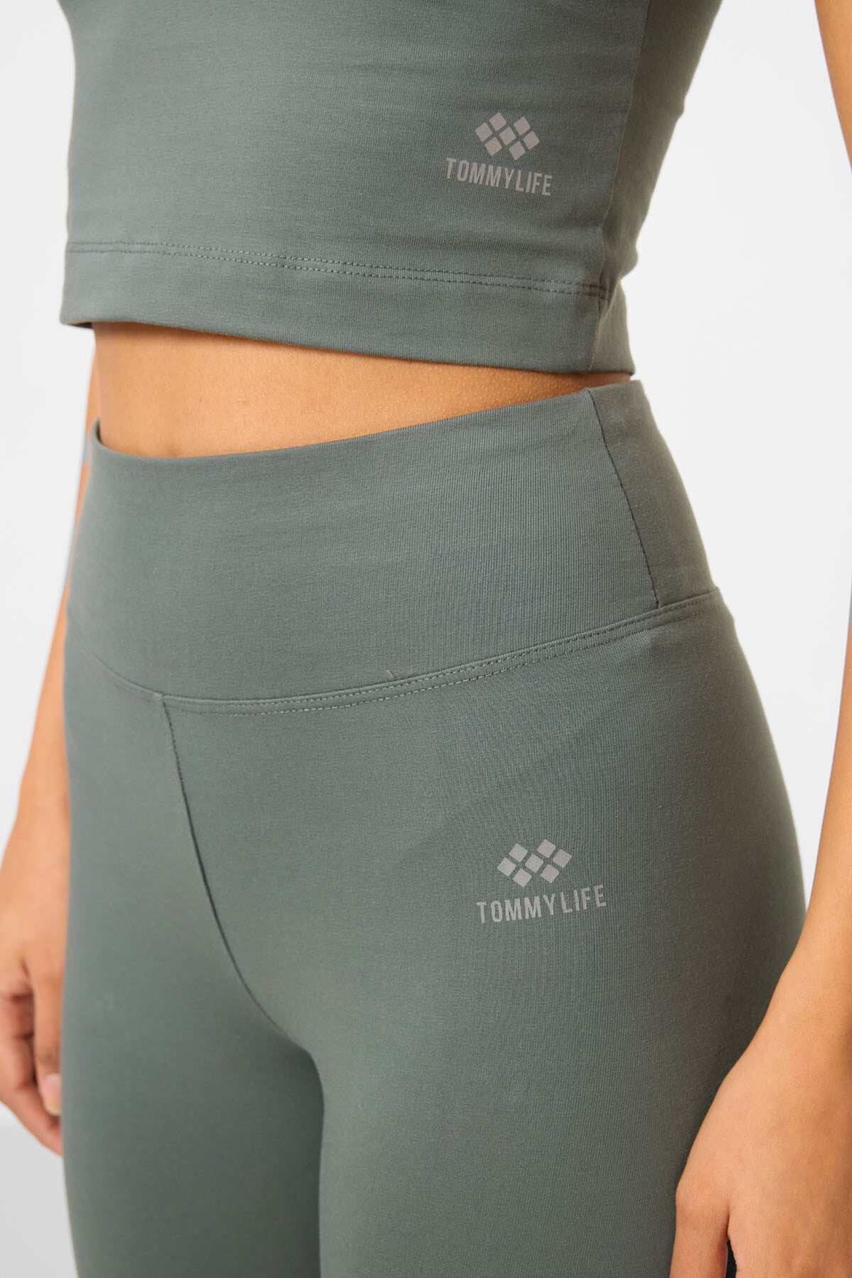 Çağla Yüksek Bel Kapri-Crop Atlet Slim Fit Kadın Tayt Takım - 95284