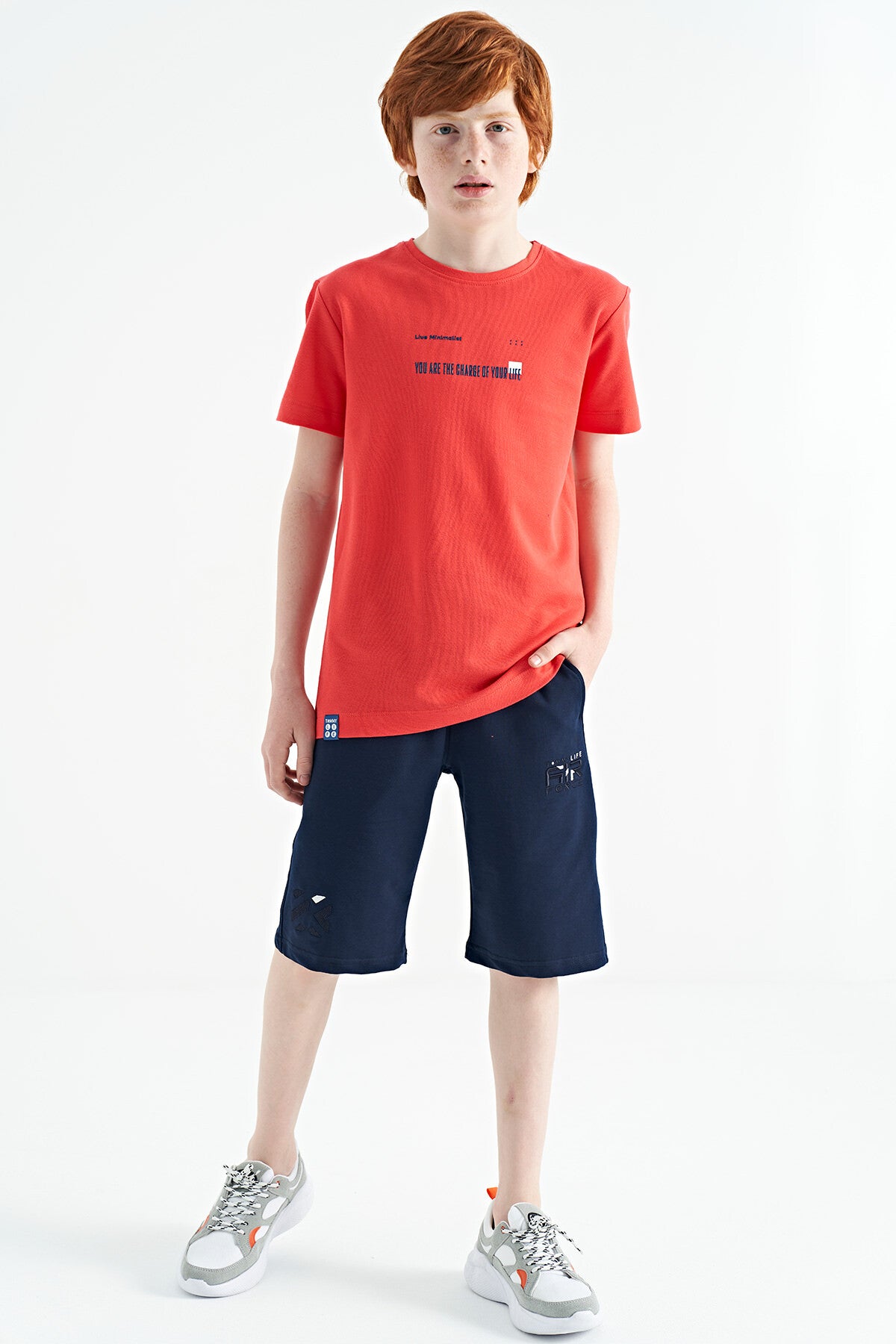 Coral Baskı Detaylı O Yaka Standart Kalıp Erkek Çocuk T-Shirt - 11117
