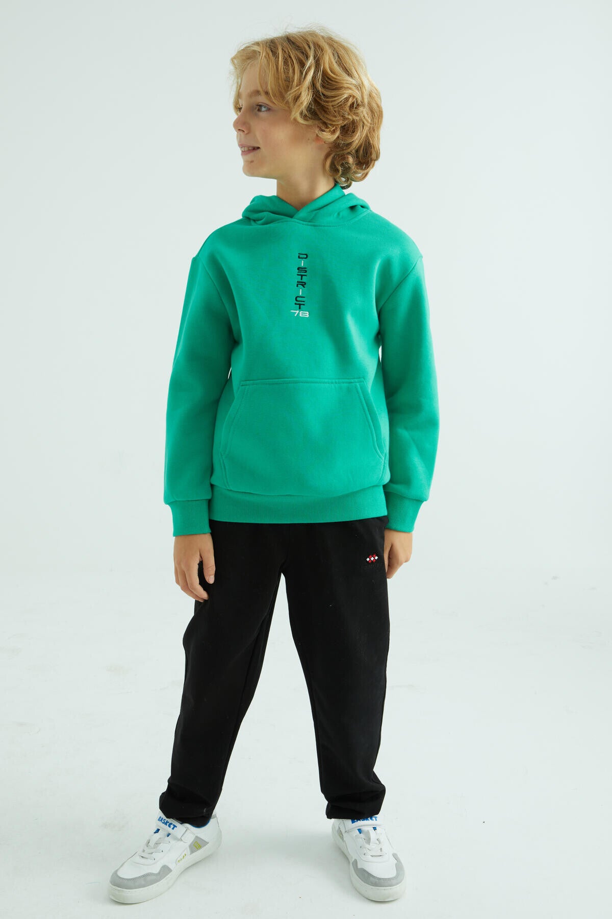 Deniz Yeşili Ön Ve Kapüşon Yazı Detaylı Standart Kalıp Erkek Çocuk Sweatshirt - 11037