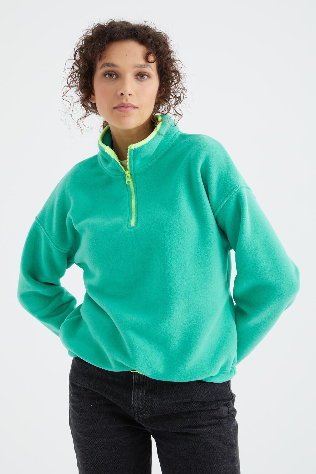 Deniz Yeşili Yarım Fermuar Etek Ucu Büzgülü Dik Yaka Oversize Kadın Polar Sweatshirt - 97234
