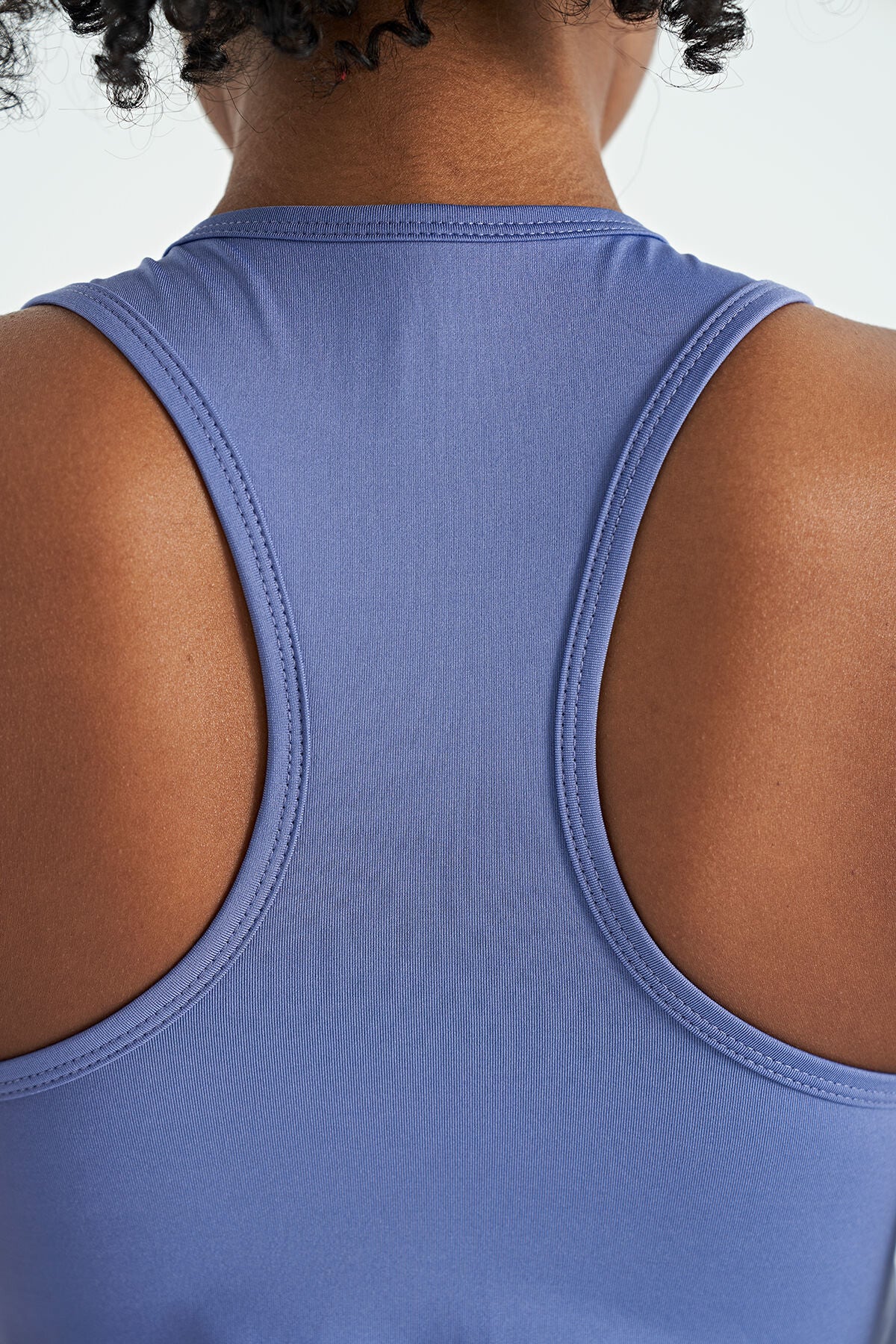 Eflatun Yırtmaç Detaylı O Yaka Sıfır Kollu Standart Kalıp Kadın Spor Atlet - 97256