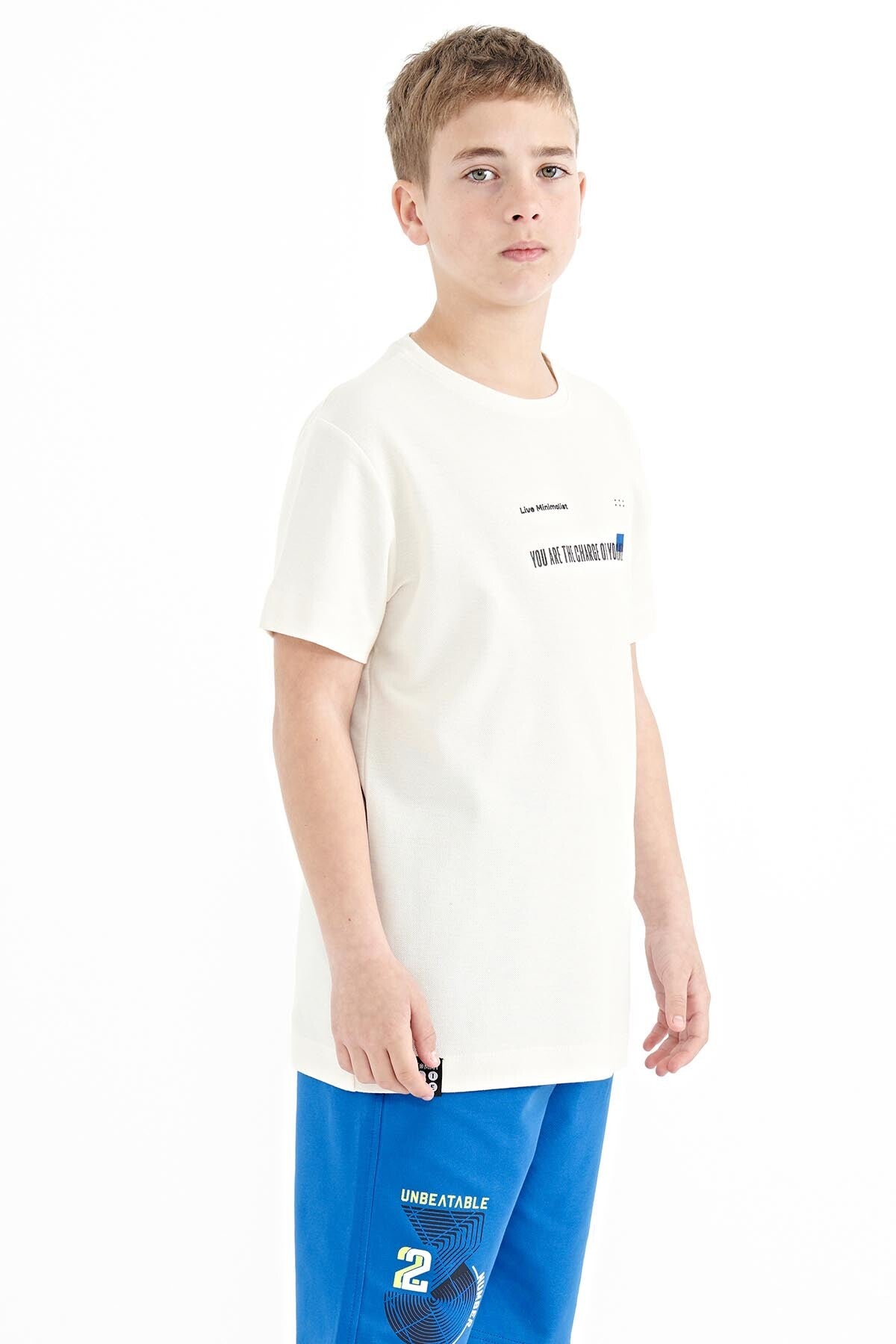 Ekru Baskı Detaylı O Yaka Standart Kalıp Erkek Çocuk T-Shirt - 11117