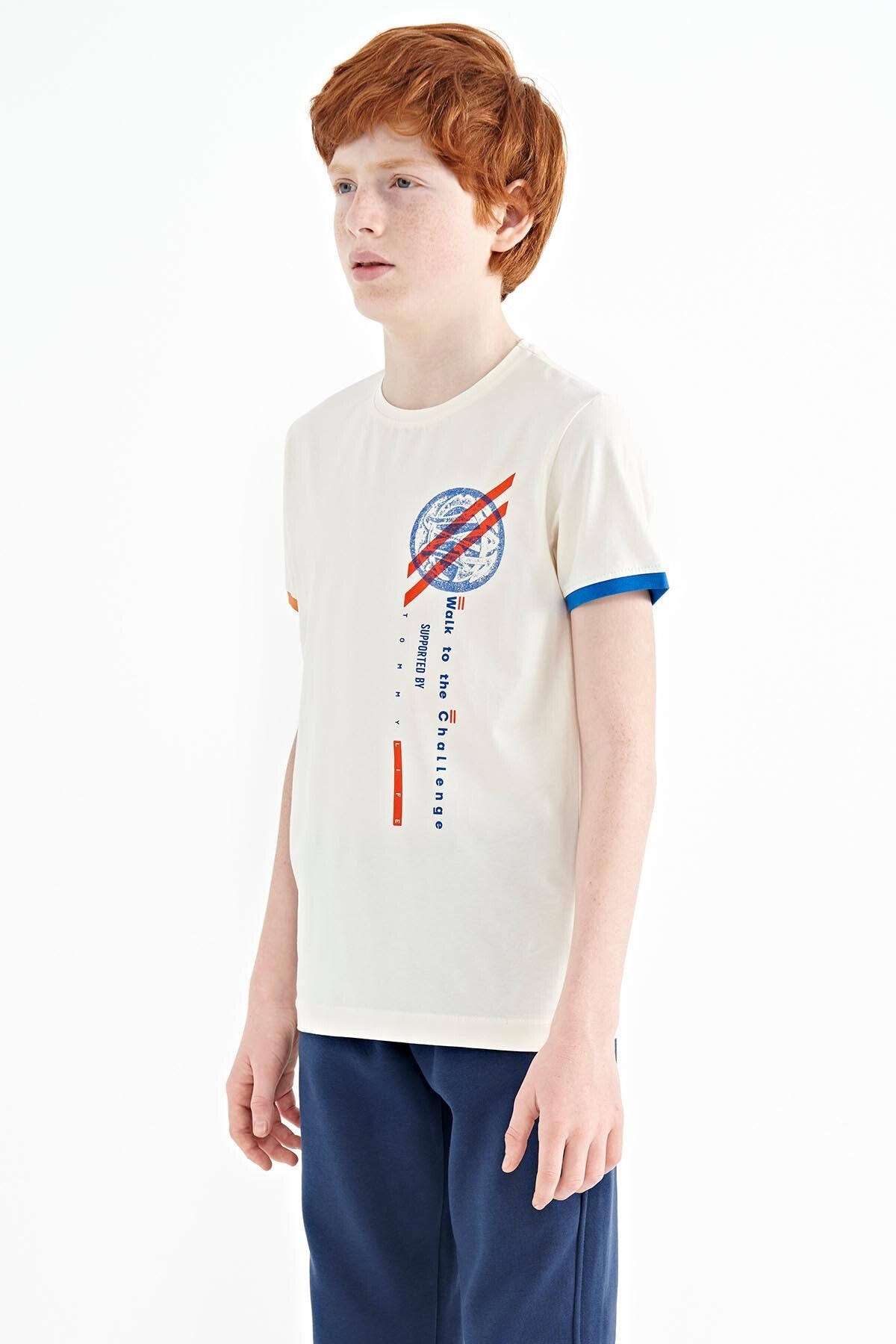 Ekru Baskı Detaylı O Yaka Standart Kalıp Erkek Çocuk T-Shirt - 11131