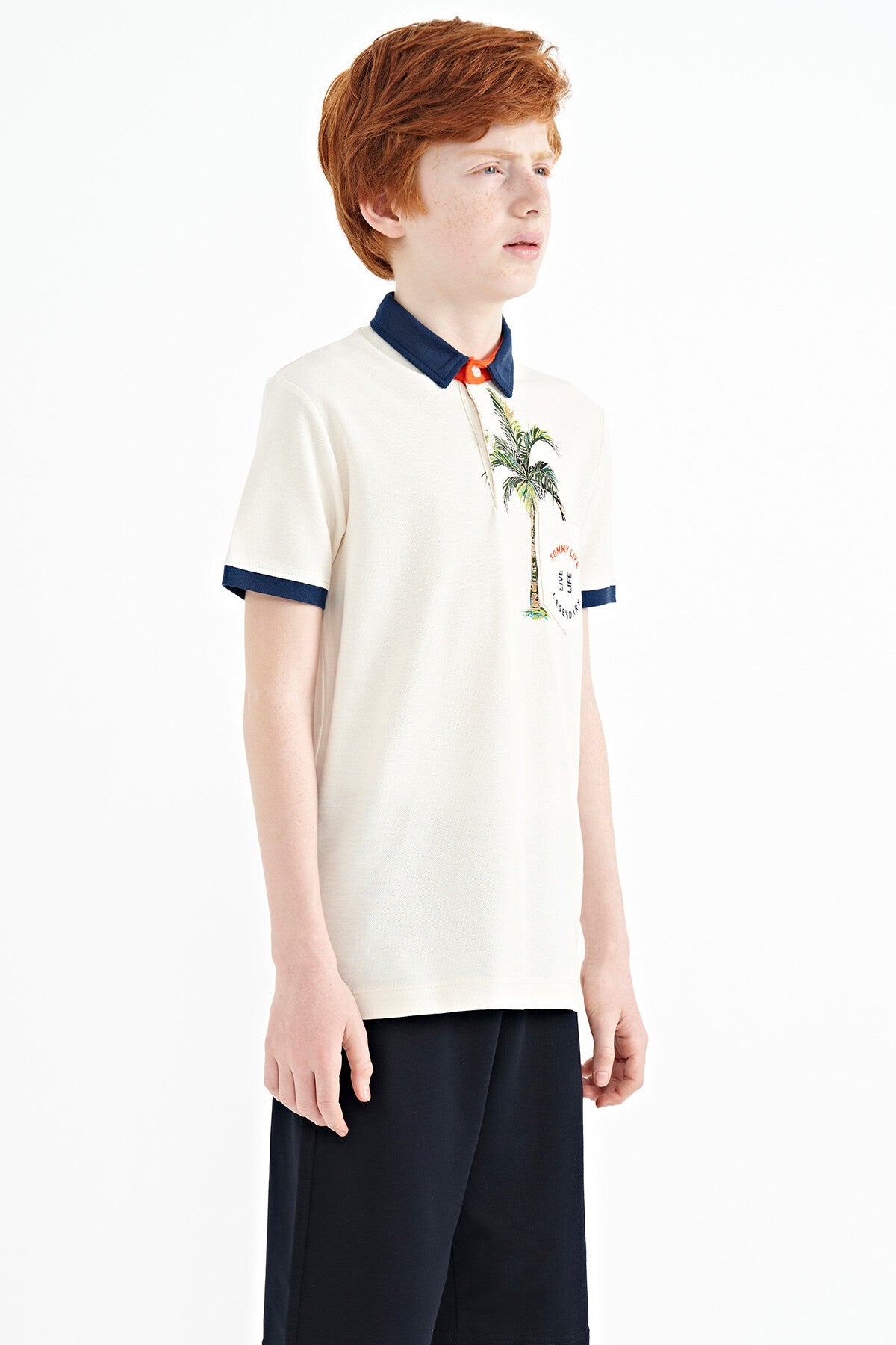 Ekru Baskılı Cep Detaylı Standart Kalıp Polo Yaka Erkek Çocuk T-Shirt - 11144