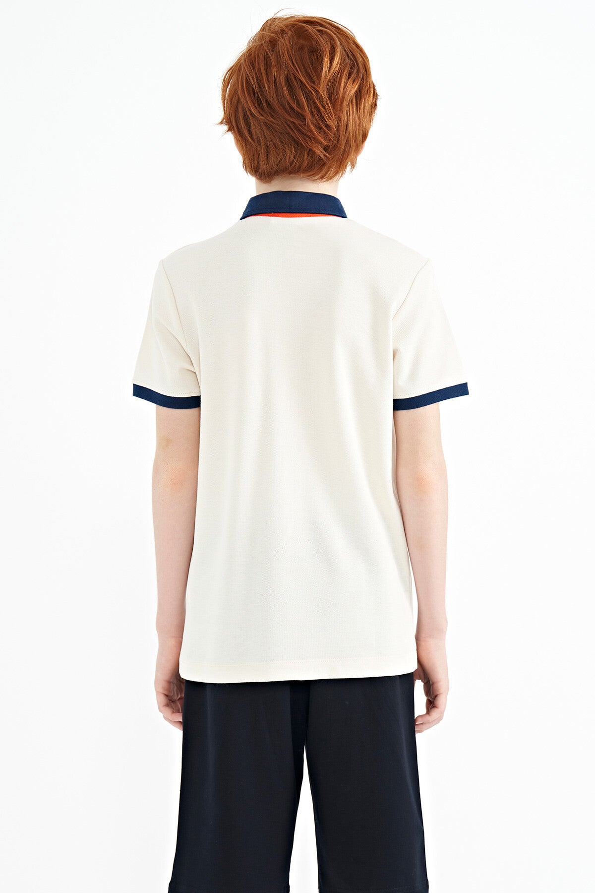 Ekru Baskılı Cep Detaylı Standart Kalıp Polo Yaka Erkek Çocuk T-Shirt - 11144