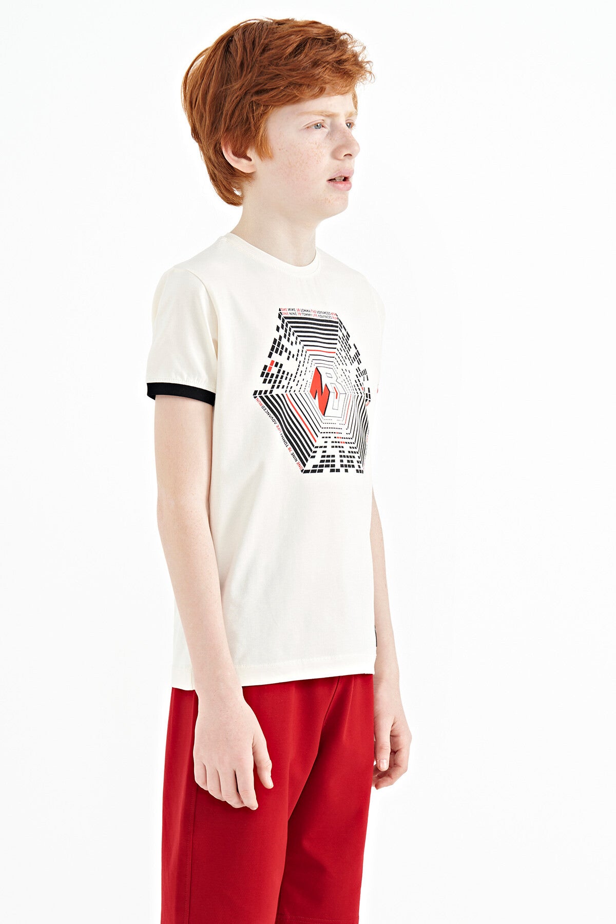 Ekru Kol Ucu Renkli Detaylı Baskılı Standart Kalıp Erkek Çocuk T-Shirt - 11156