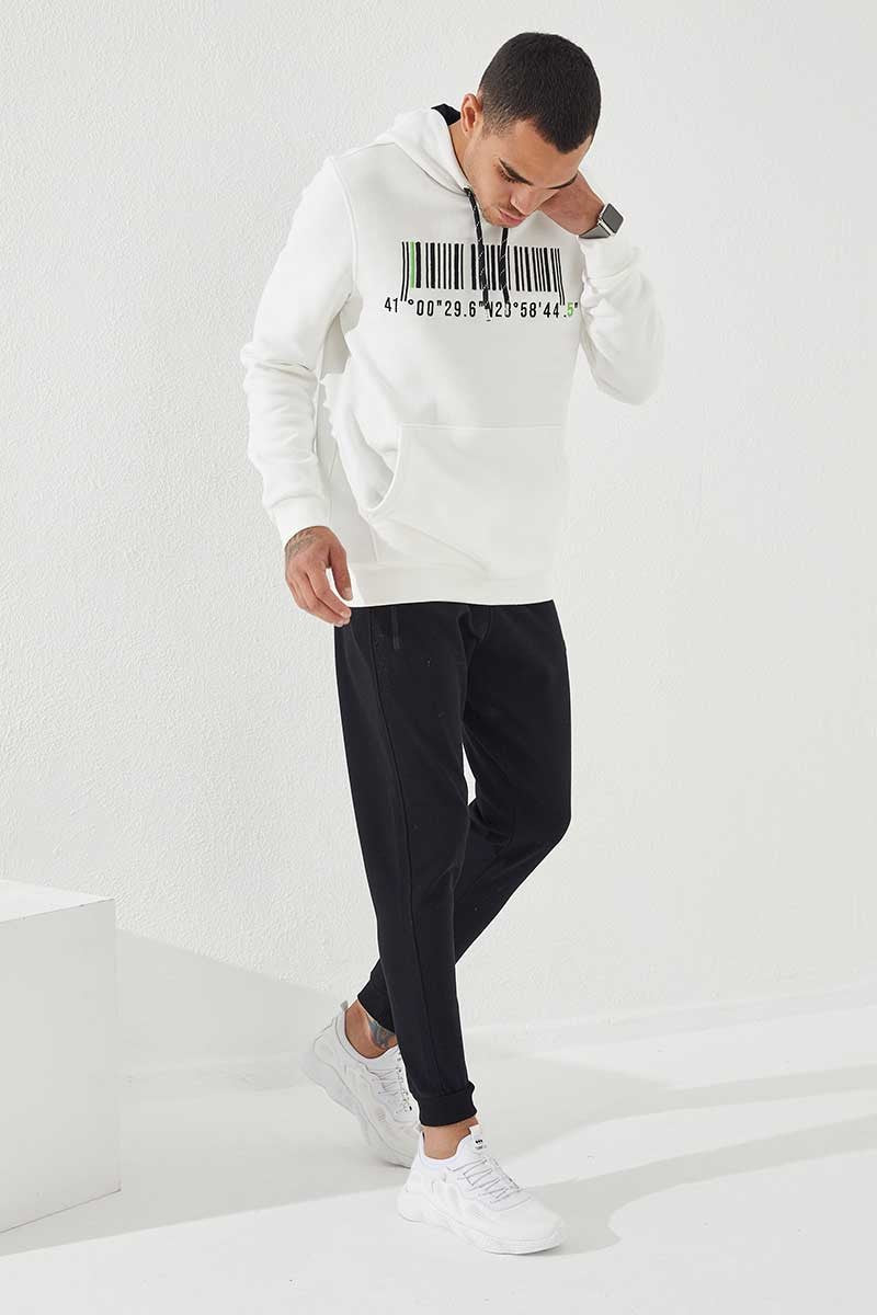 Ekru Nakışlı Kanguru Cep Standart Kalıp Kapüşonlu Erkek Sweatshirt - 87839