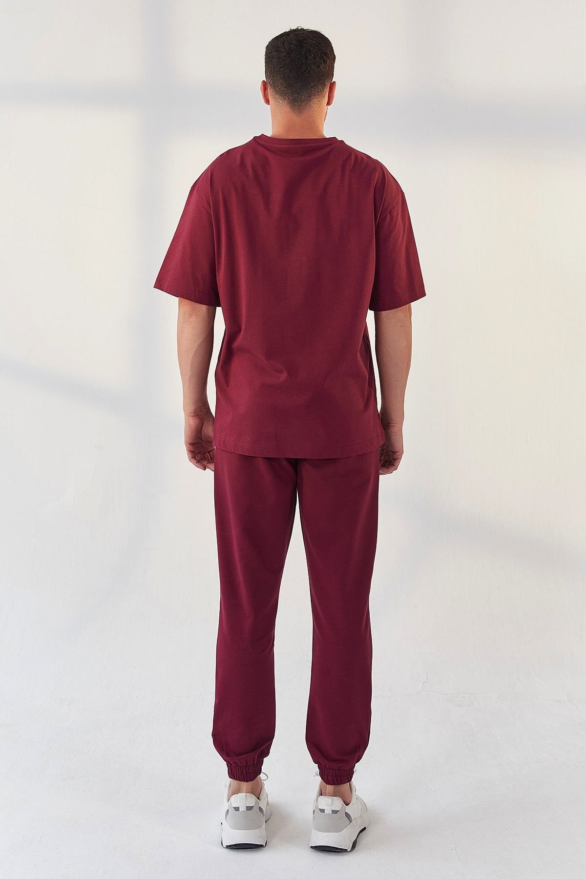 Erguvan Dikey Yazı Baskı Detaylı Lastik Paça Erkek Oversize Eşofman Takım - 85157