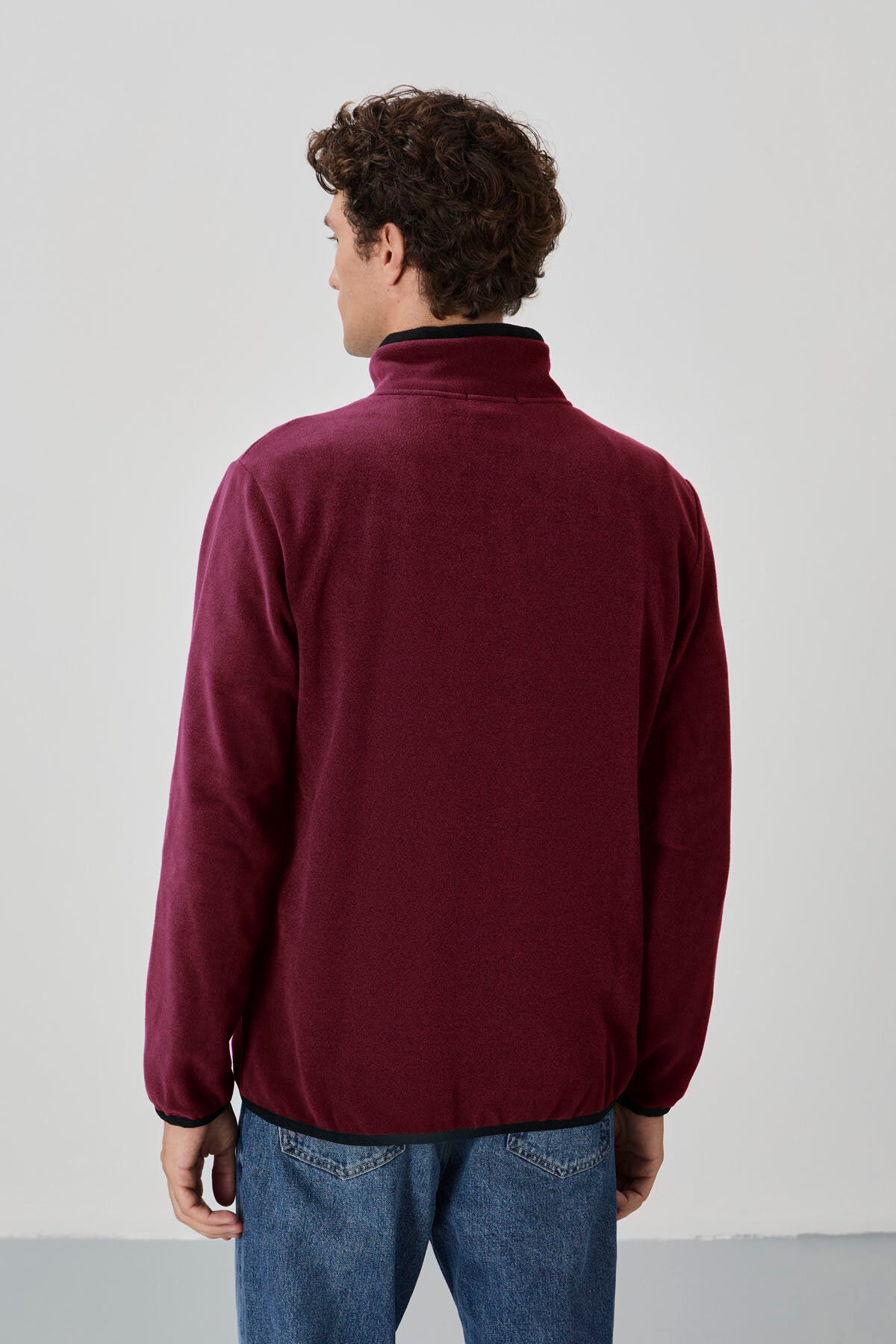 Erguvan Yazı Nakışlı Dik Yaka Fermuarlı Standart Kalıp Erkek Sweatshirt Polar - 87992