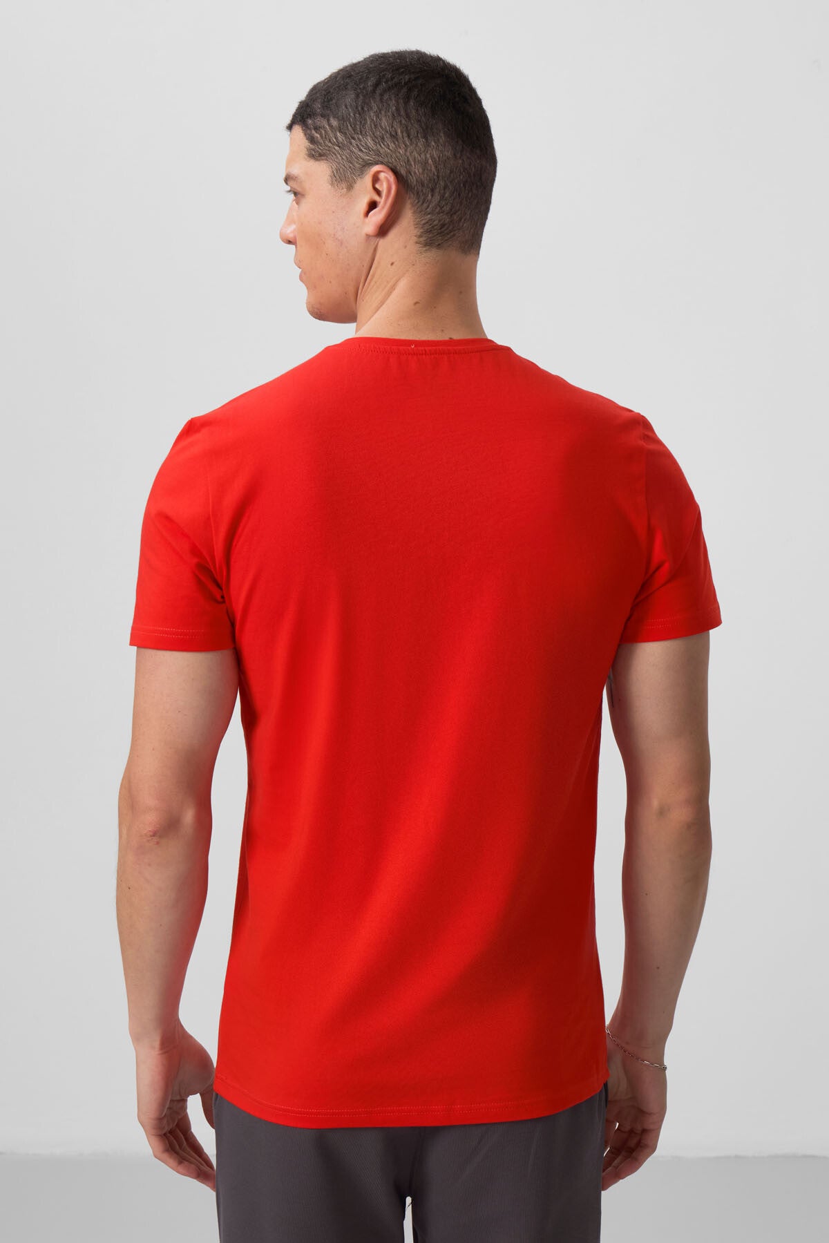 Fiesta Basic Kısa Kol Standart Kalıp V Yaka Erkek T-Shirt - 87912