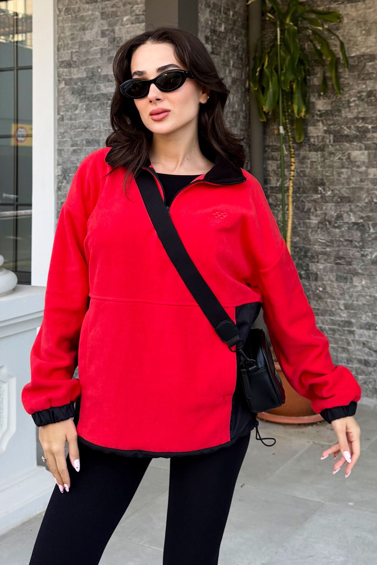 Fiesta Yarım Fermuar Etek Ucu Büzgülü Dik Yaka Oversize Kadın Polar Sweatshirt - 97236