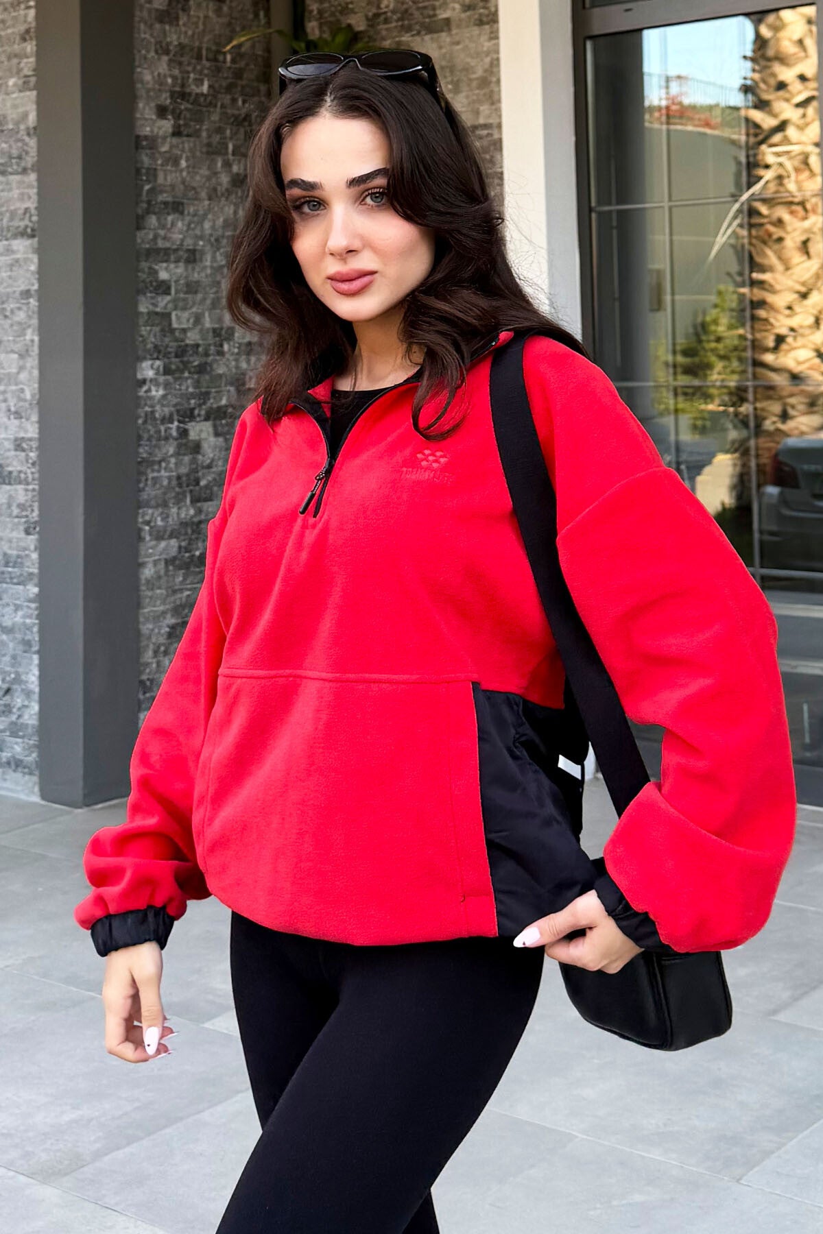 Fiesta Yarım Fermuar Etek Ucu Büzgülü Dik Yaka Oversize Kadın Polar Sweatshirt - 97236