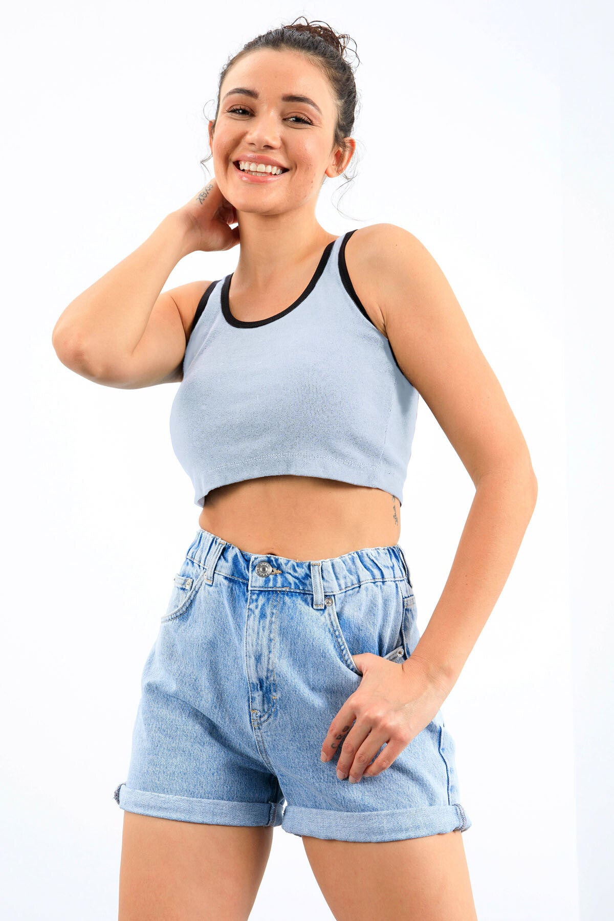 Gök Mavi Basic Sıfır Kol Dar Kalıp U Yaka Kadın Crop Top Atlet - 97162