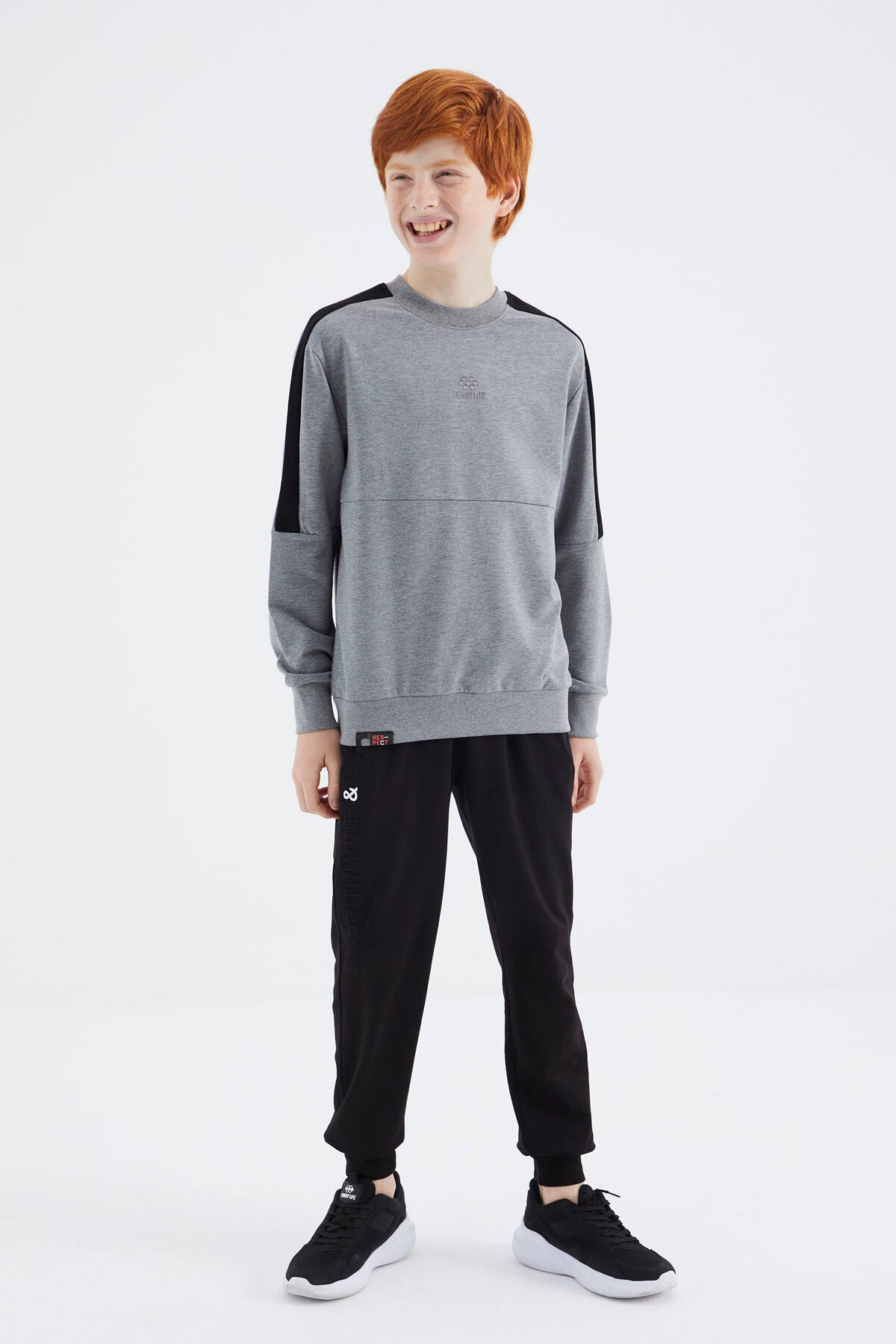 Gri Melanj Basic O Yaka Erkek Çocuk Sweatshirt - 11182