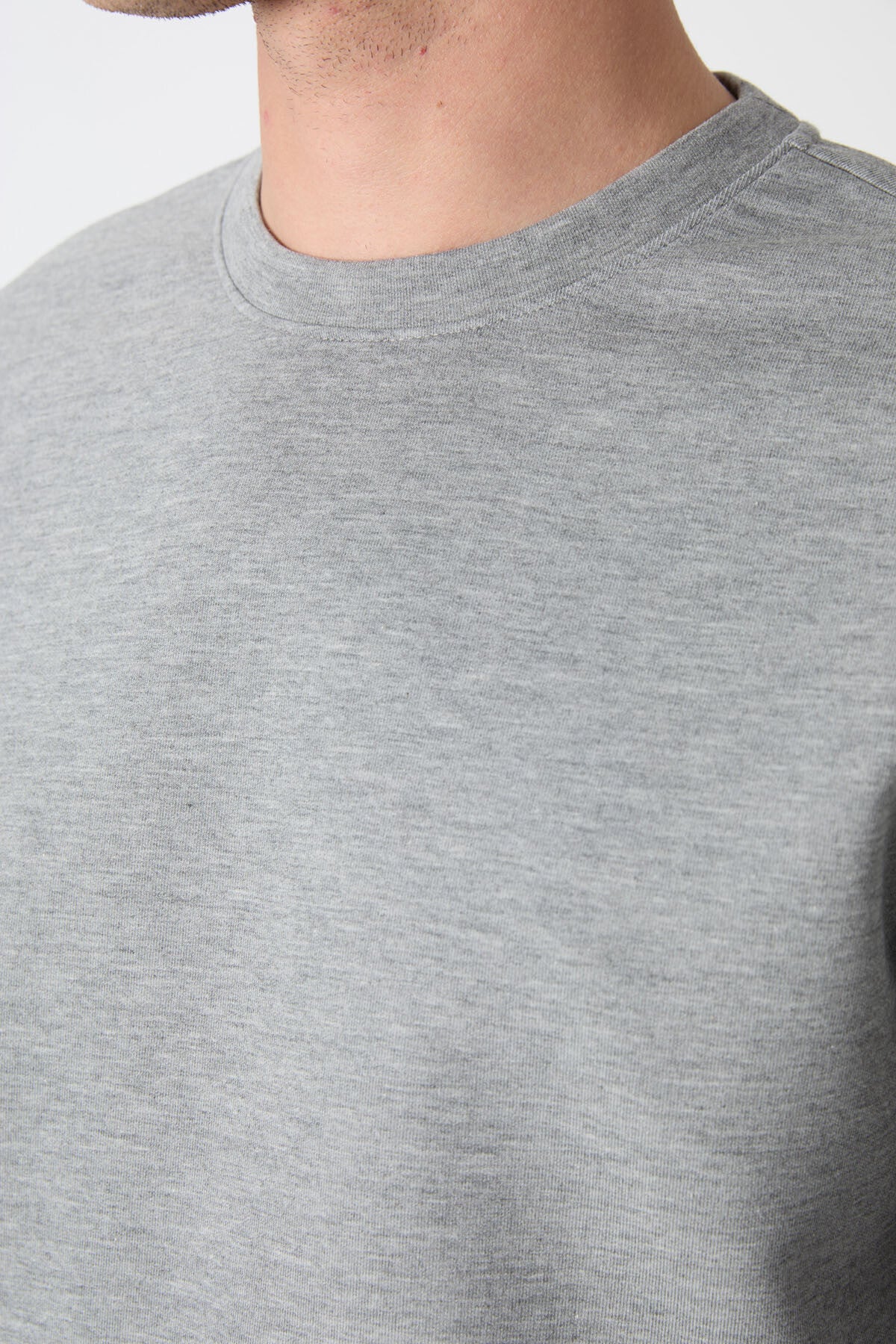 Gri Melanj Basic O Yaka Rahat Form Erkek Sweatshirt - 88053