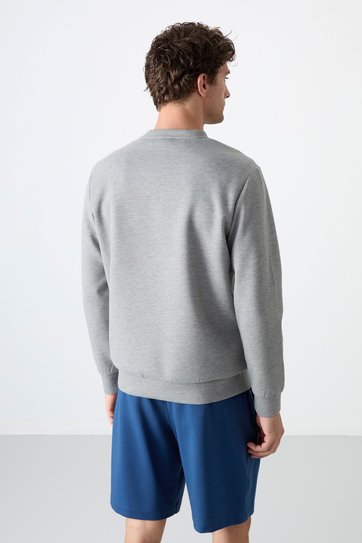 Gri Melanj Basic O Yaka Rahat Form Erkek Sweatshirt - 88053