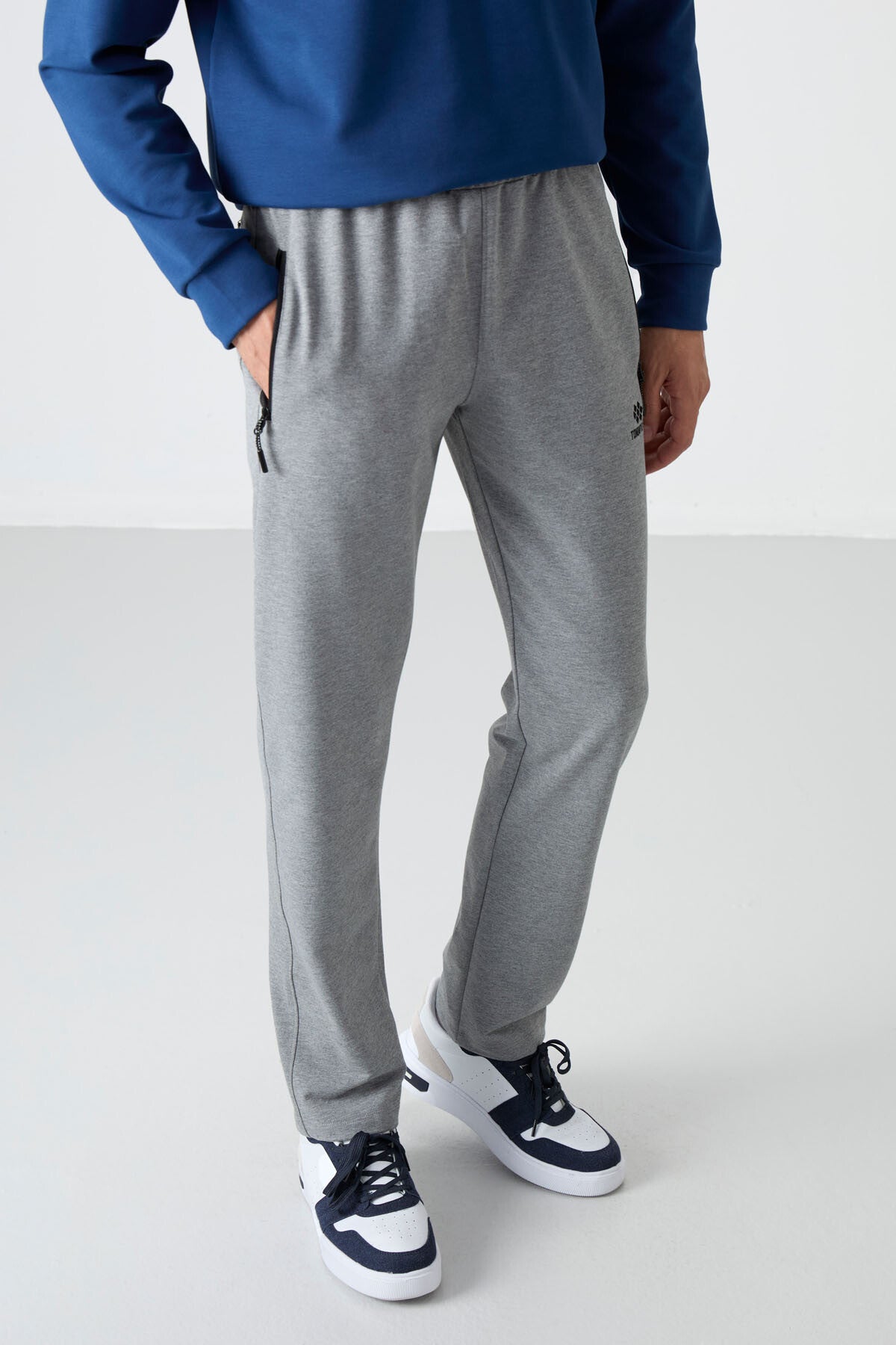 Gri Melanj Fermuarlı Üç Cepli Dar Kalıp Klasik Paça Erkek Eşofman Alt - 84671