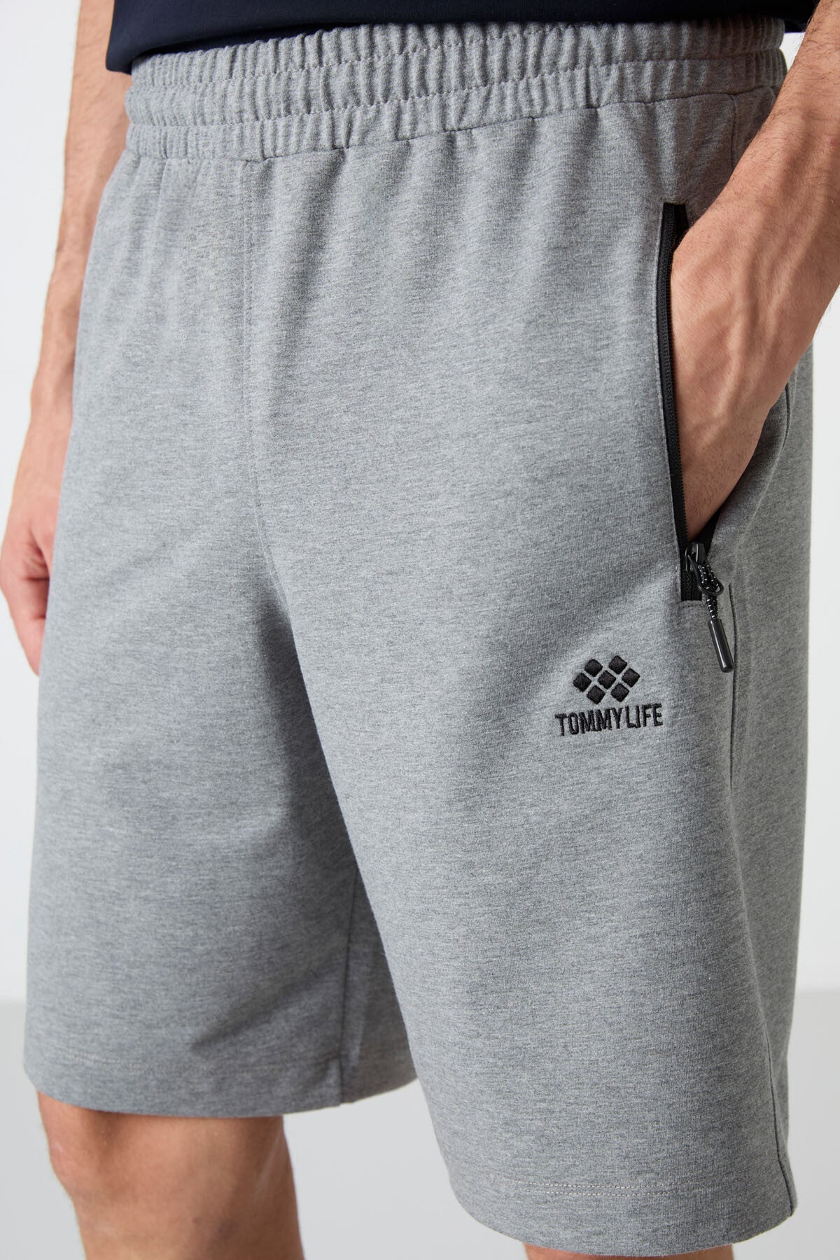Gri Melanj Gizli Fermuar Arka Cepli Bağcıklı Standart Kalıp Erkek Şort - 81136
