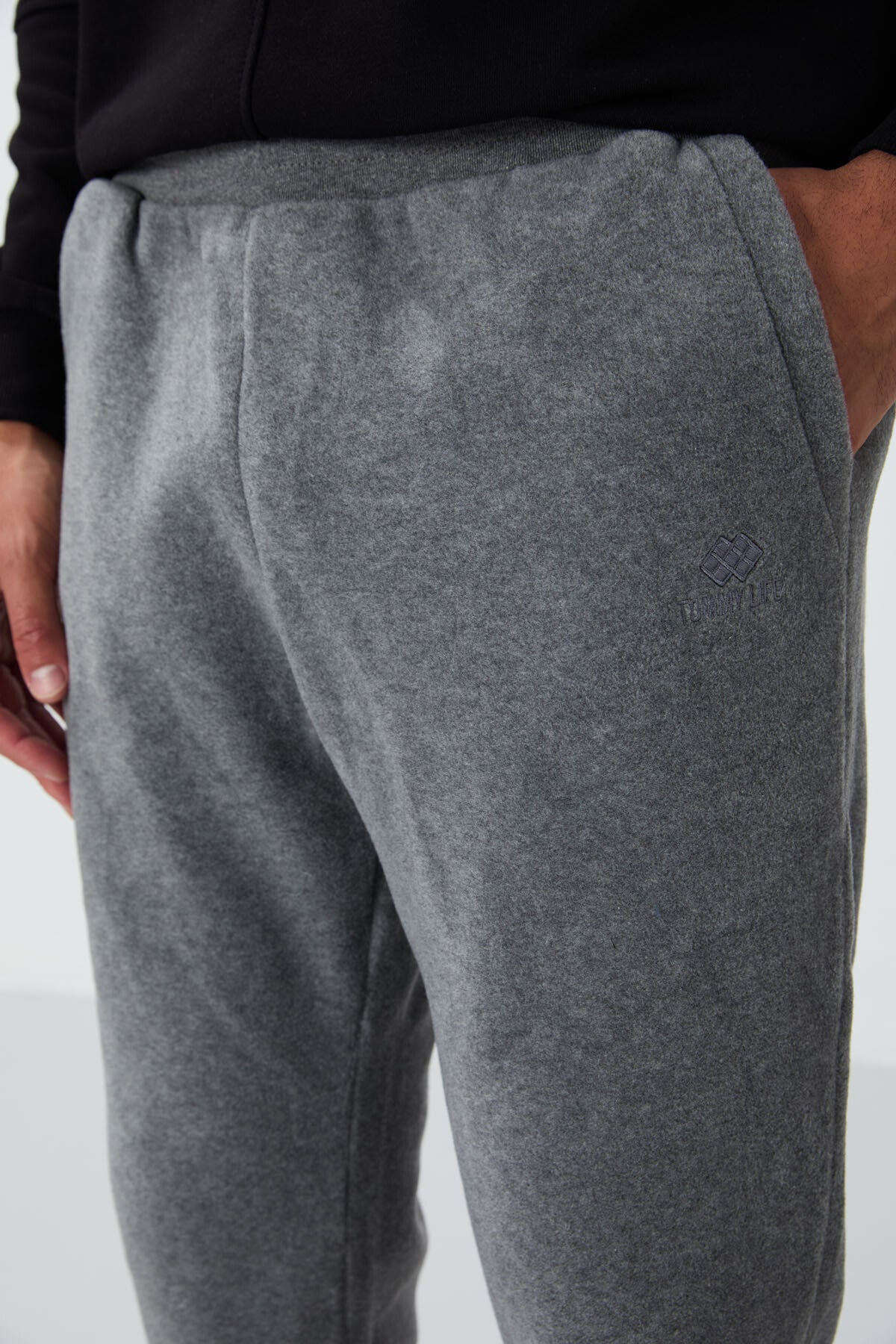 Gri Melanj Gizli Fermuarlı Rahat Form Lastik Paça Polar Erkek Eşofman Alt - 84866