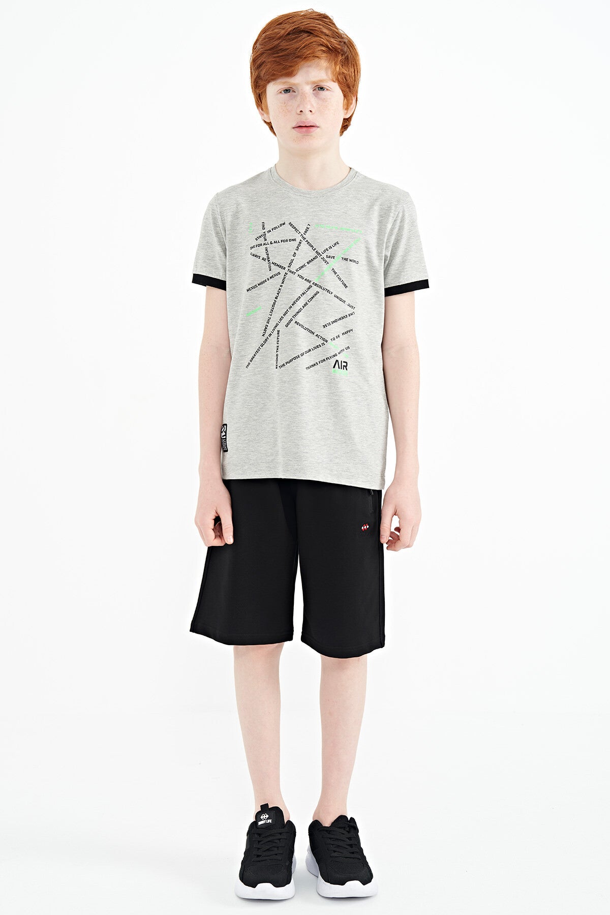 Gri Melanj Minimal Yazı Baskılı Standart Kalıp O Yaka Erkek Çocuk T-Shirt - 11132