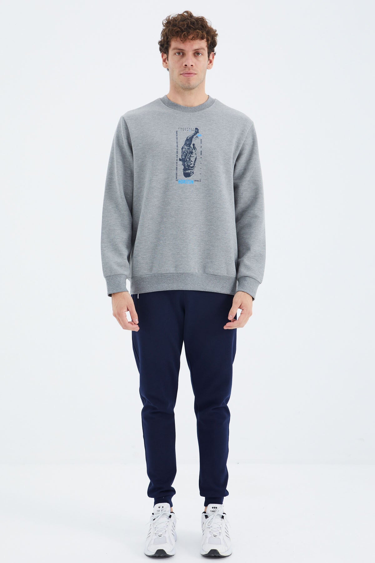 Gri Melanj O Yaka Baskı Detaylı Rahat Kalıp Erkek Sweatshirt - 88283