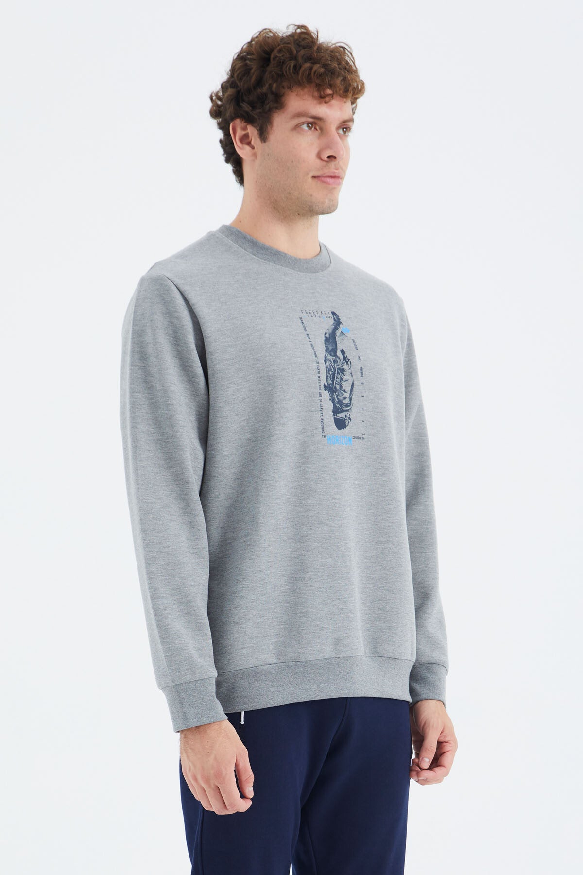 Gri Melanj O Yaka Baskı Detaylı Rahat Kalıp Erkek Sweatshirt - 88283