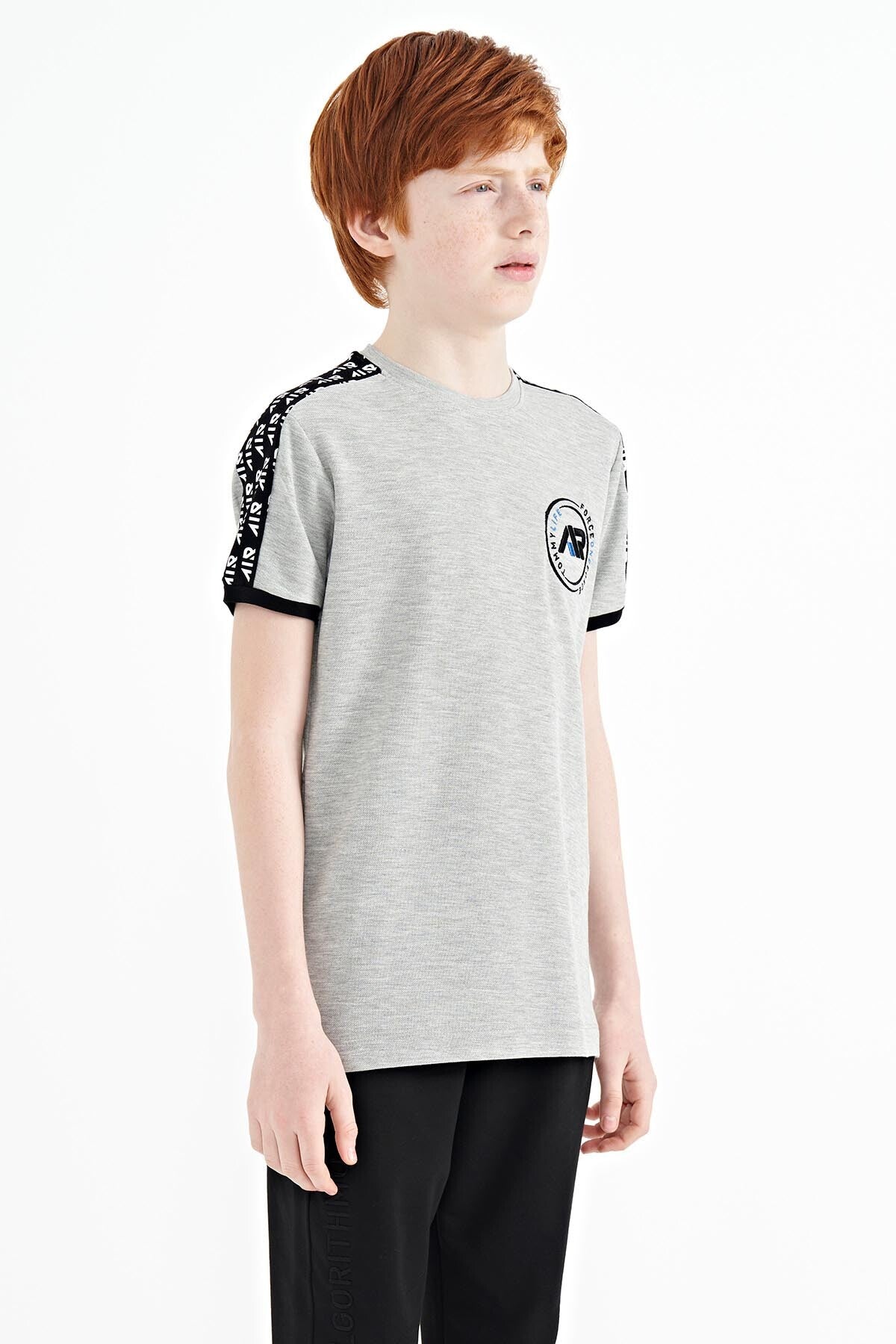 Gri Melanj Omuz Baskı Detaylı Standart Kalıp O Yaka Erkek Çocuk T-Shirt - 11121