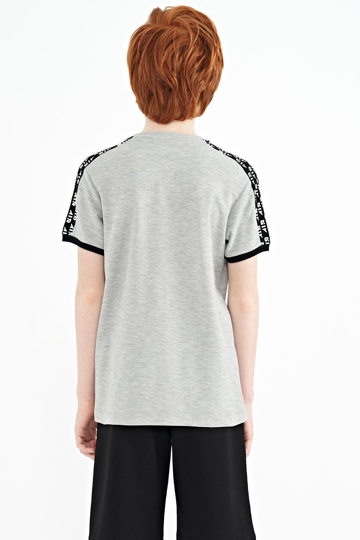 Gri Melanj Omuz Baskı Detaylı Standart Kalıp O Yaka Erkek Çocuk T-Shirt - 11121