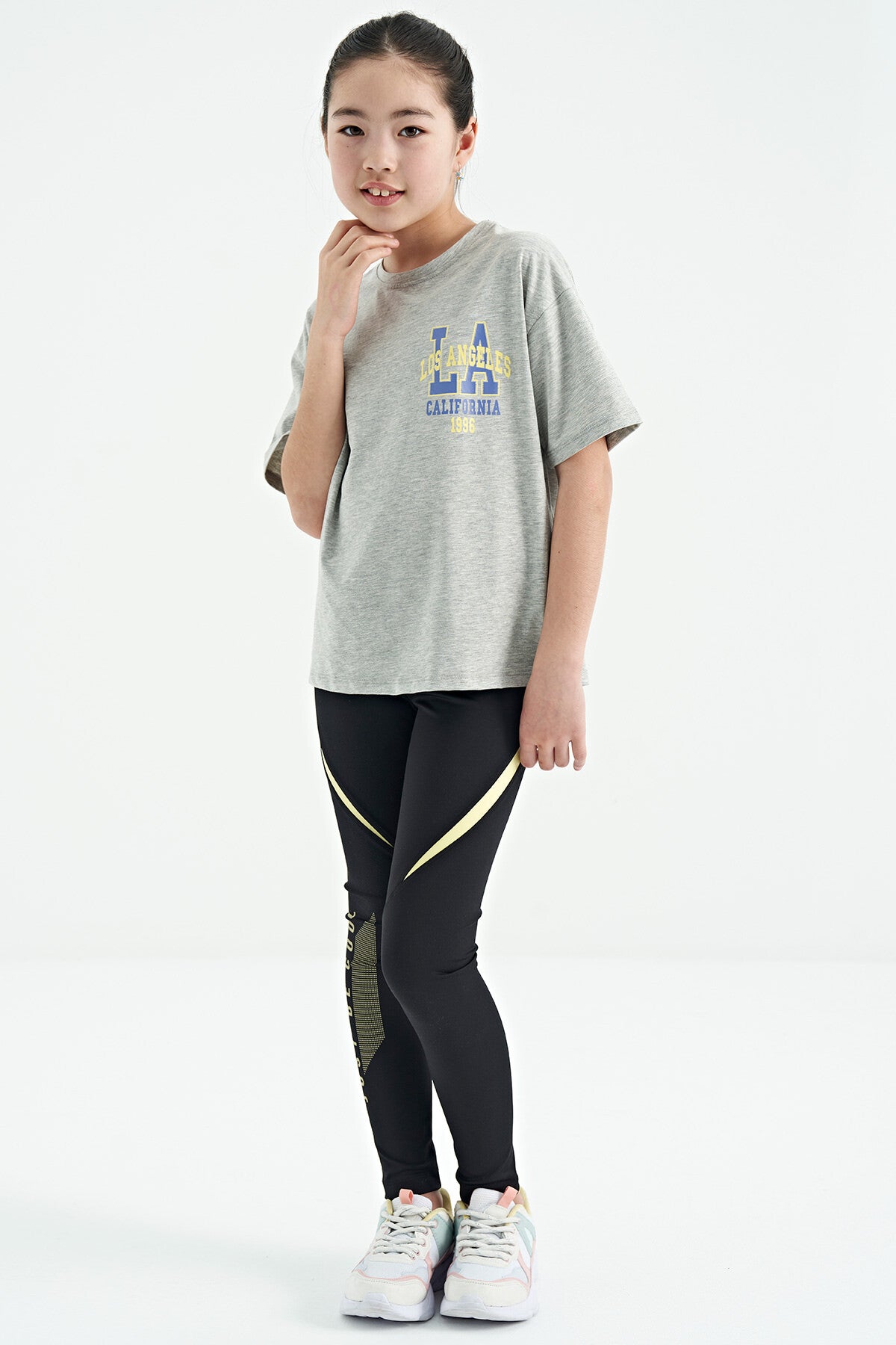 Gri Melanj Ön Arka Baskılı O Yaka Oversize Kısa Kollu Kız Çocuk T-Shirt - 75127