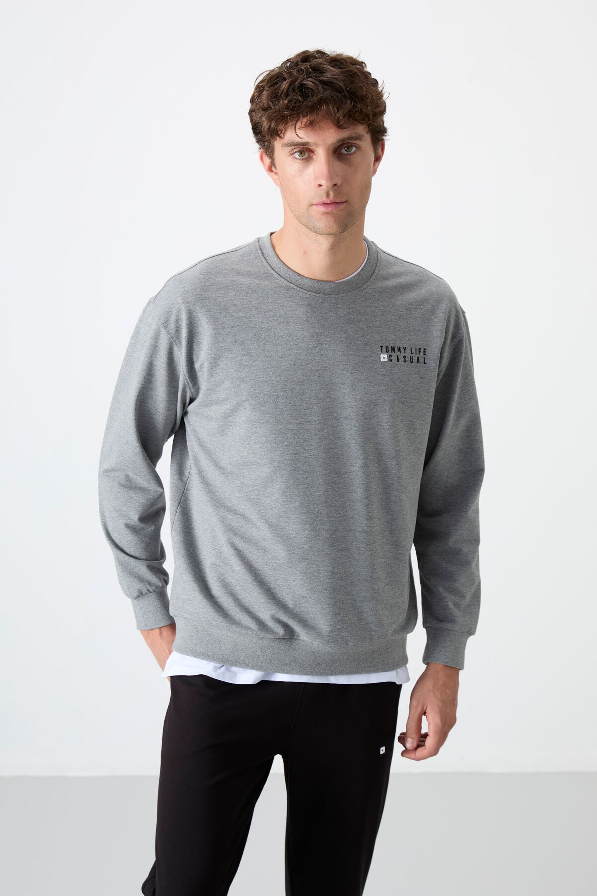 Gri Melanj - Siyah Casual O Yaka Lastik Paça Pamuklu Erkek Oversize Eşofman Takımı - 85120