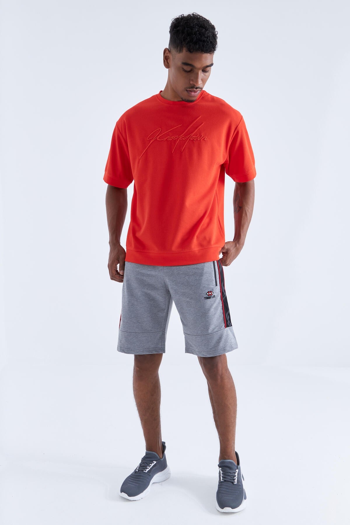 Gri Melanj Yan Şeritli Standart Kalıp Erkek Şort - 81148