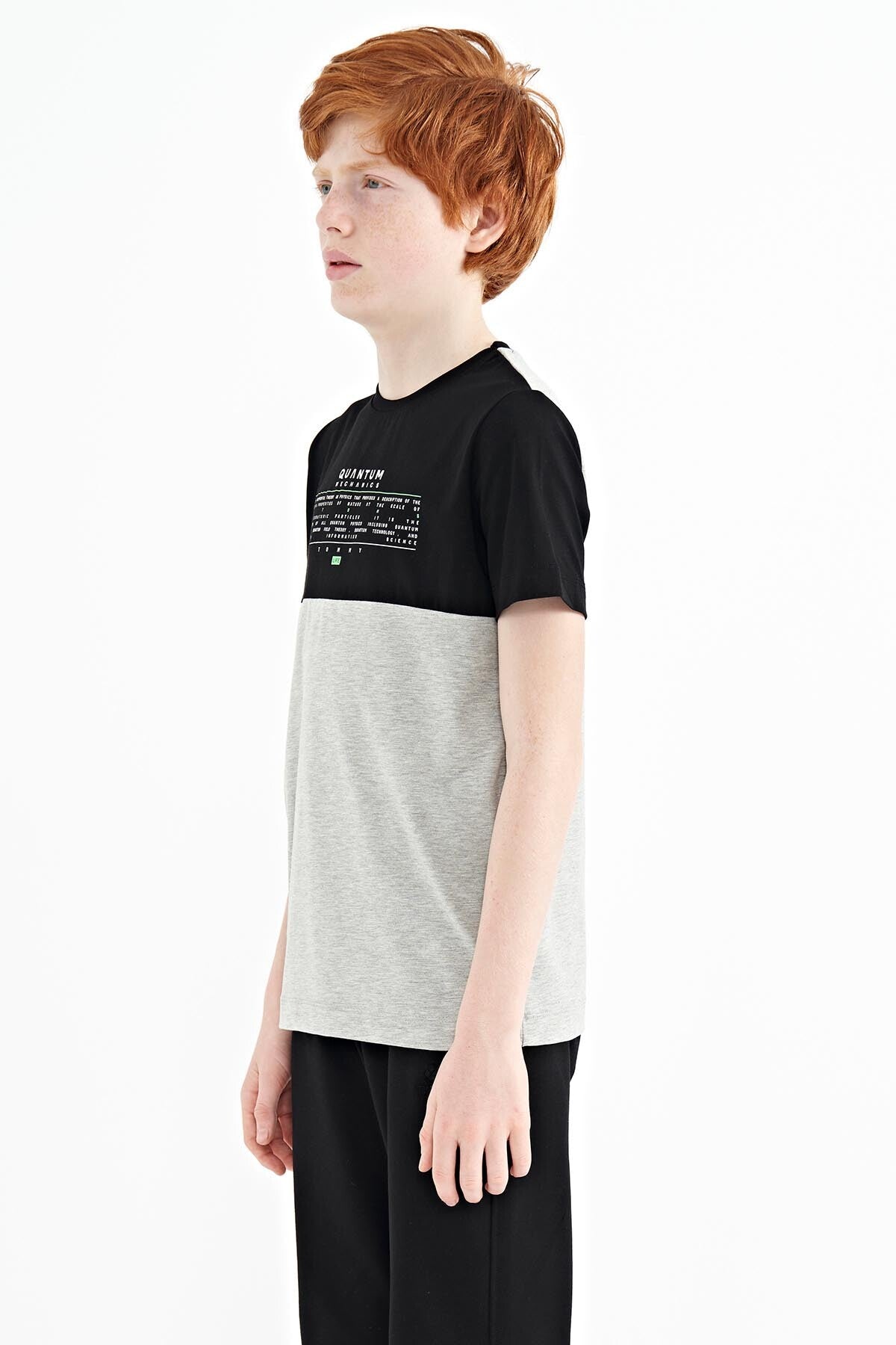 Gri Melanj Yazı Baskılı Renk Bloklu Standart Kalıp O Yaka Erkek Çocuk T-Shirt - 11134